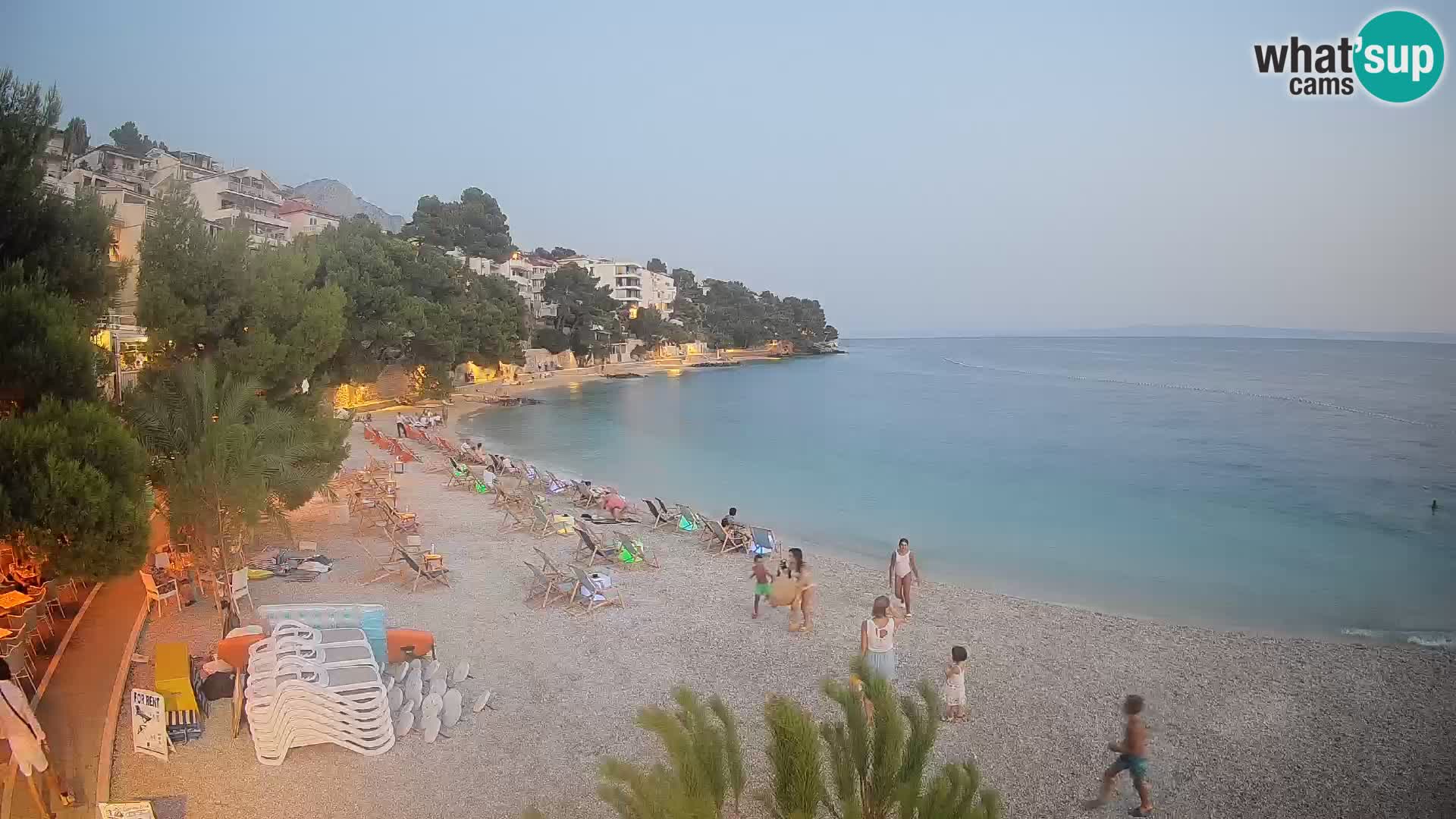 Webcam Plage Lučica Brela – Vue en direct sur la côte adriatique