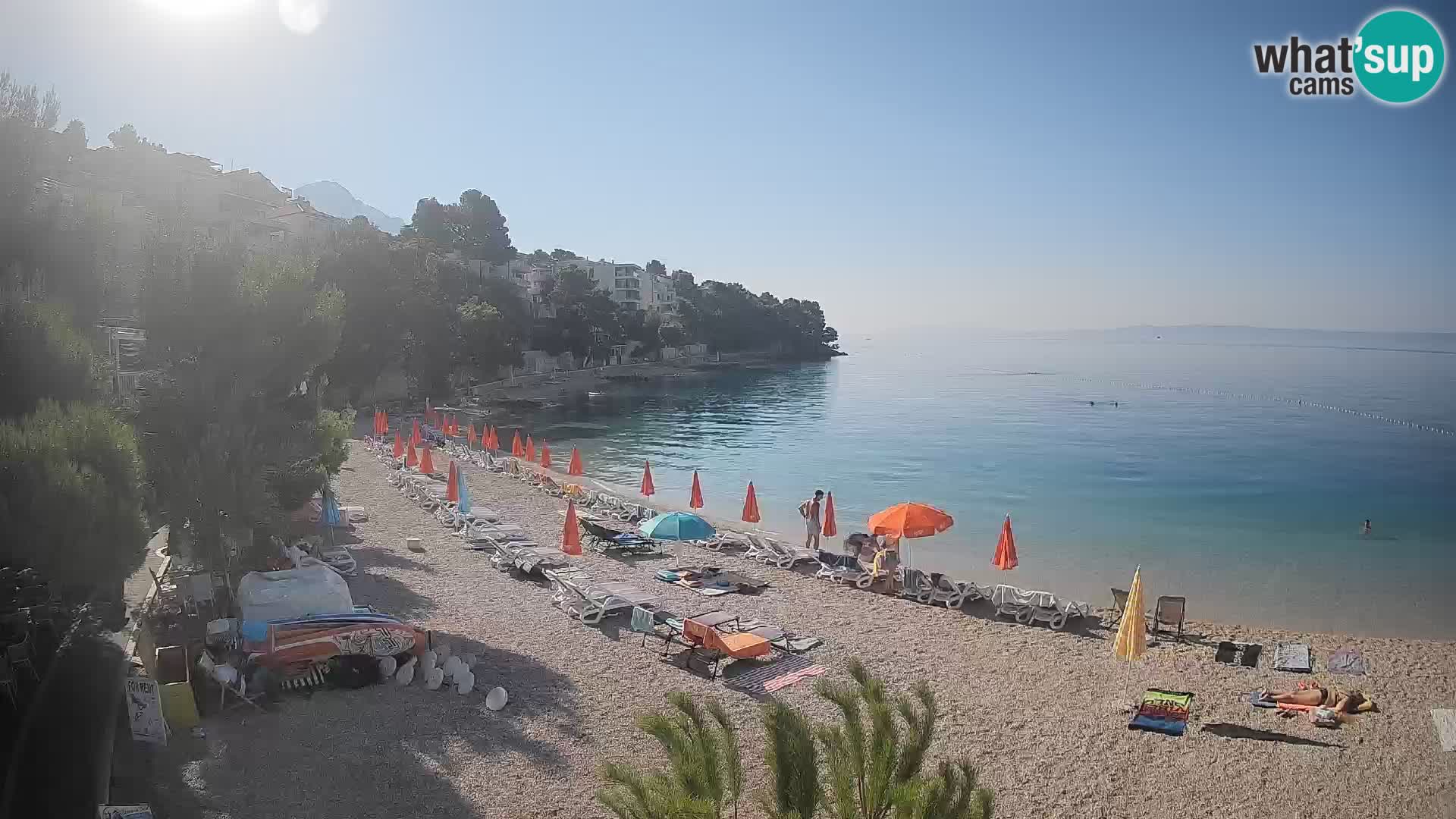 Webcam Playa Lučica Brela – Vista en directo de la costa adriática