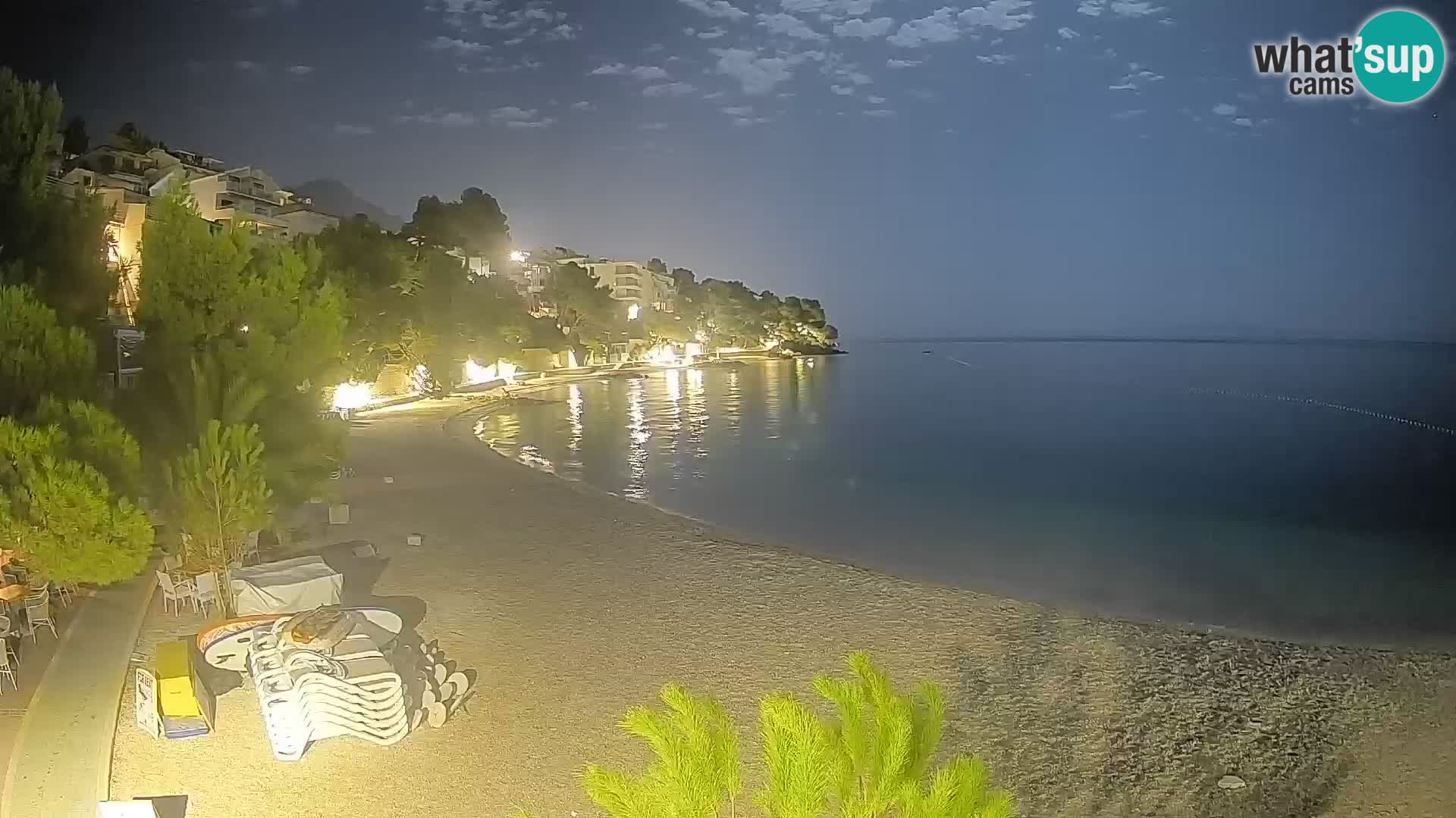 Webcam Lučica Strand Beach Brela – Liveblick von der Adriaküste