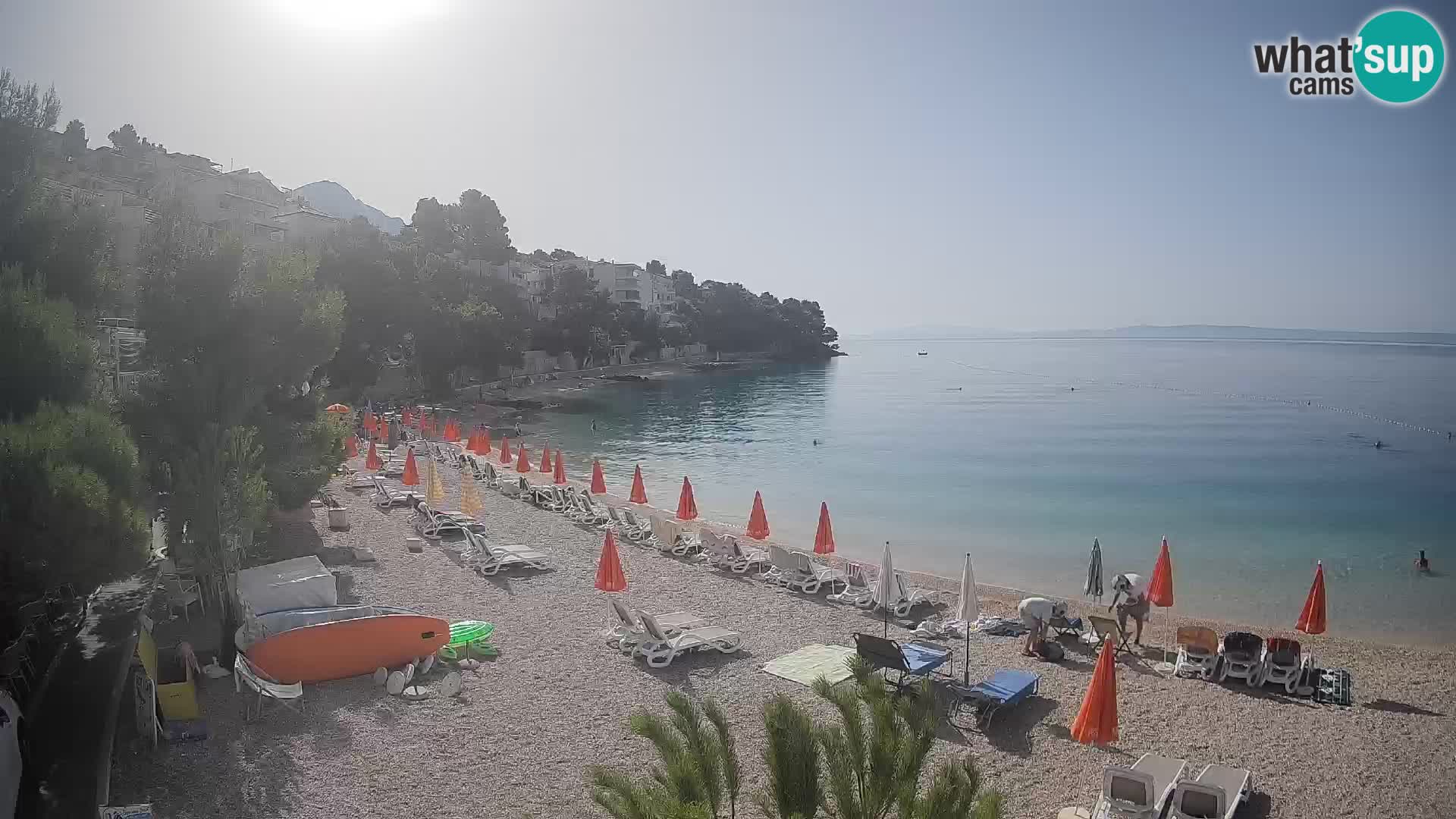 Webcam Spiaggia Lučica Brela – Vista live sulla costa adriatica