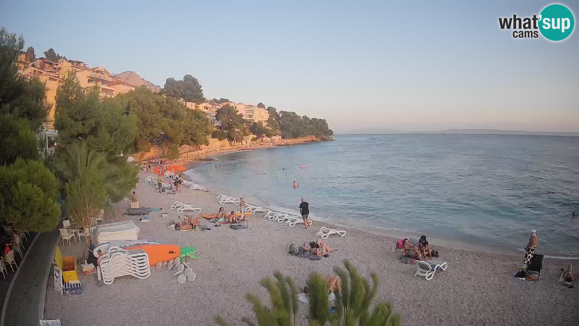 Webcam Plage Lučica Brela – Vue en direct sur la côte adriatique