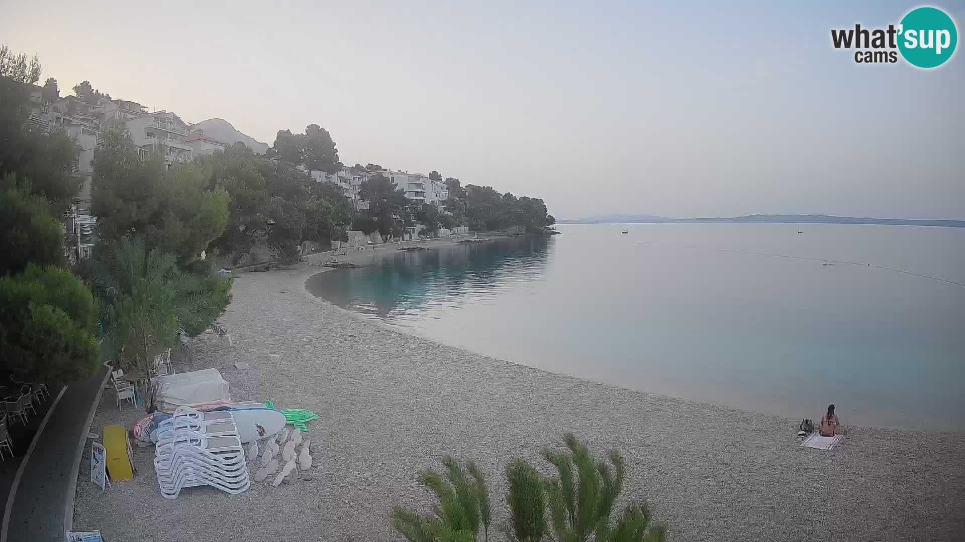 Webcam Lučica Strand Beach Brela – Liveblick von der Adriaküste