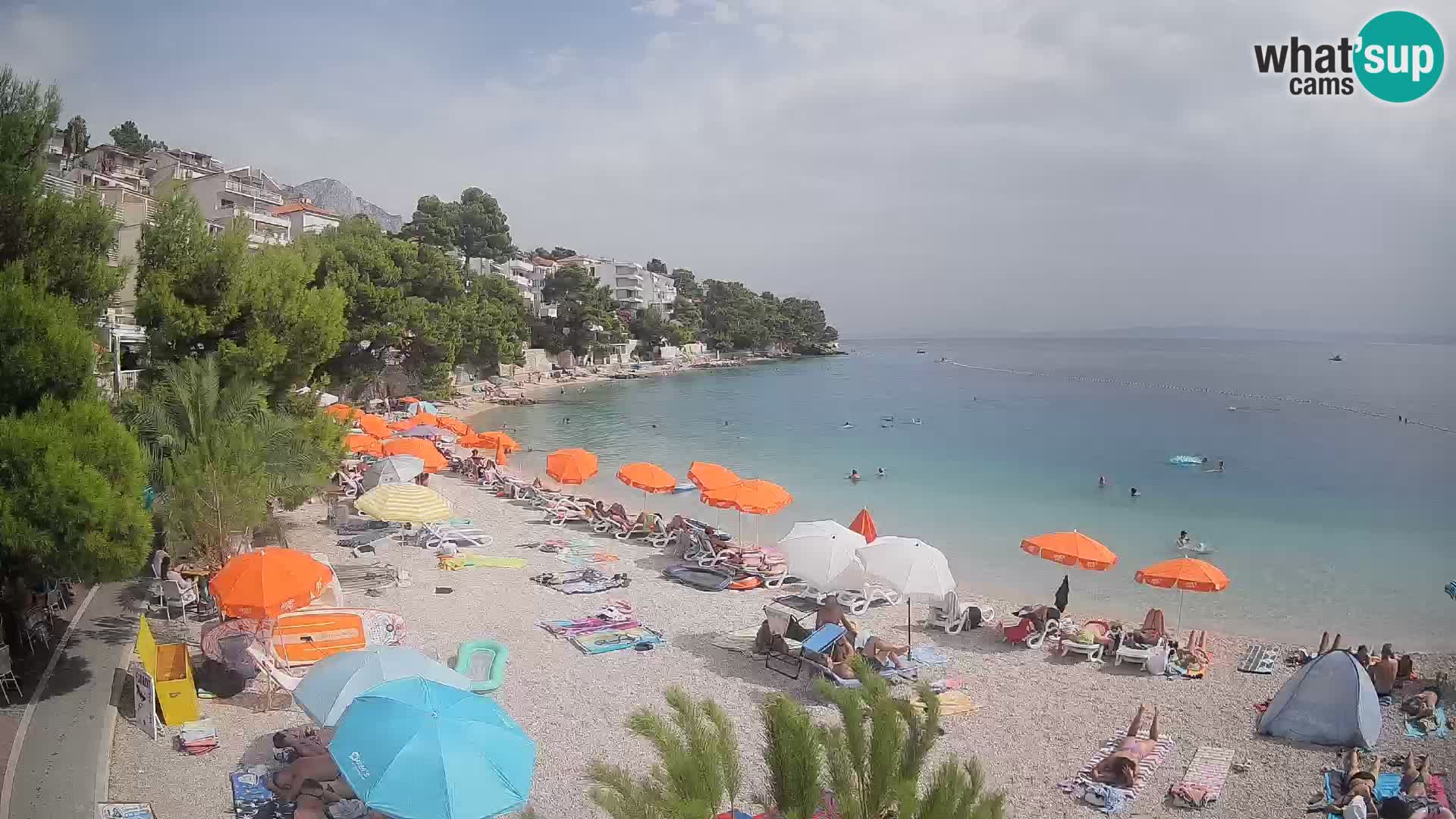 Webcam Spiaggia Lučica Brela – Vista live sulla costa adriatica