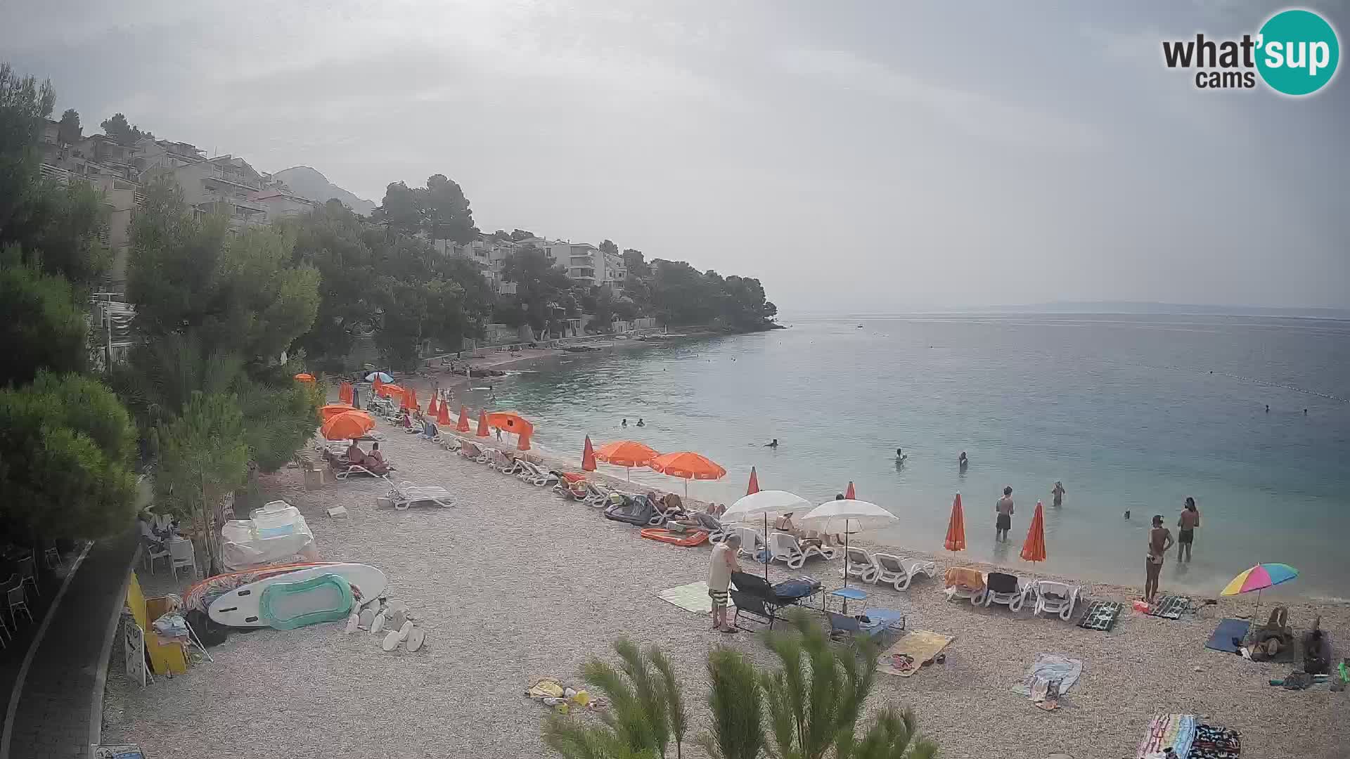 Webcam Playa Lučica Brela – Vista en directo de la costa adriática
