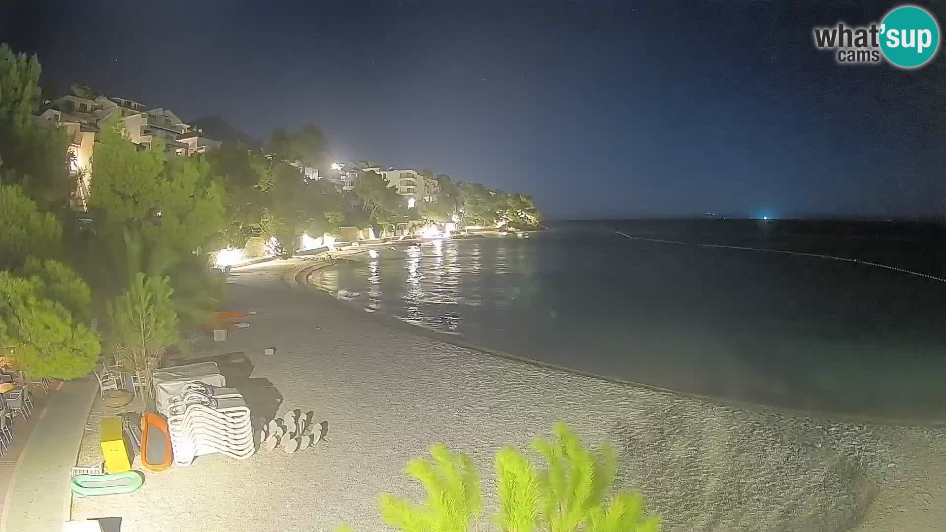 Webcam Plage Lučica Brela – Vue en direct sur la côte adriatique
