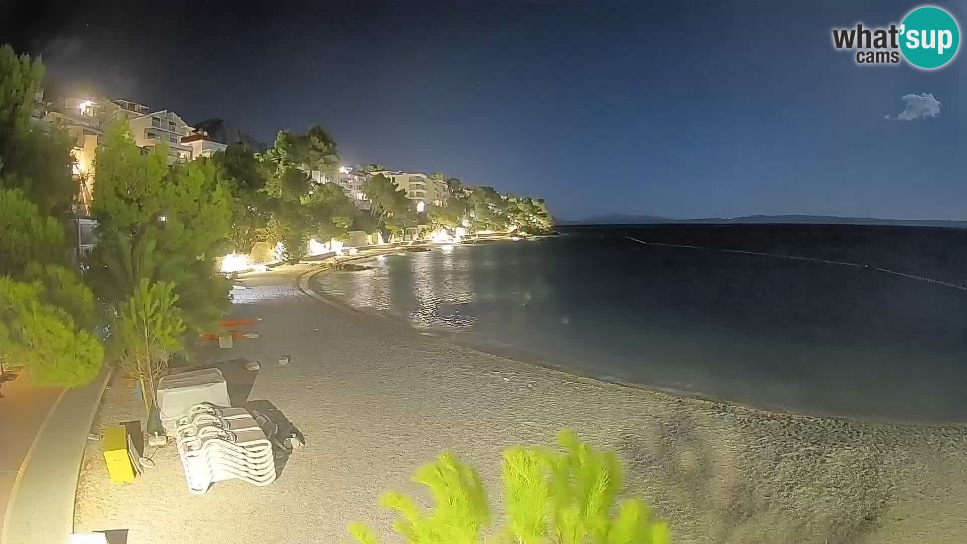 Webcam Spiaggia Lučica Brela – Vista live sulla costa adriatica