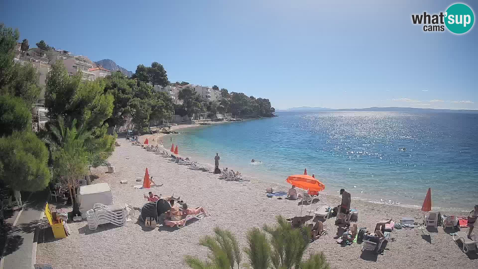 Webcam Playa Lučica Brela – Vista en directo de la costa adriática