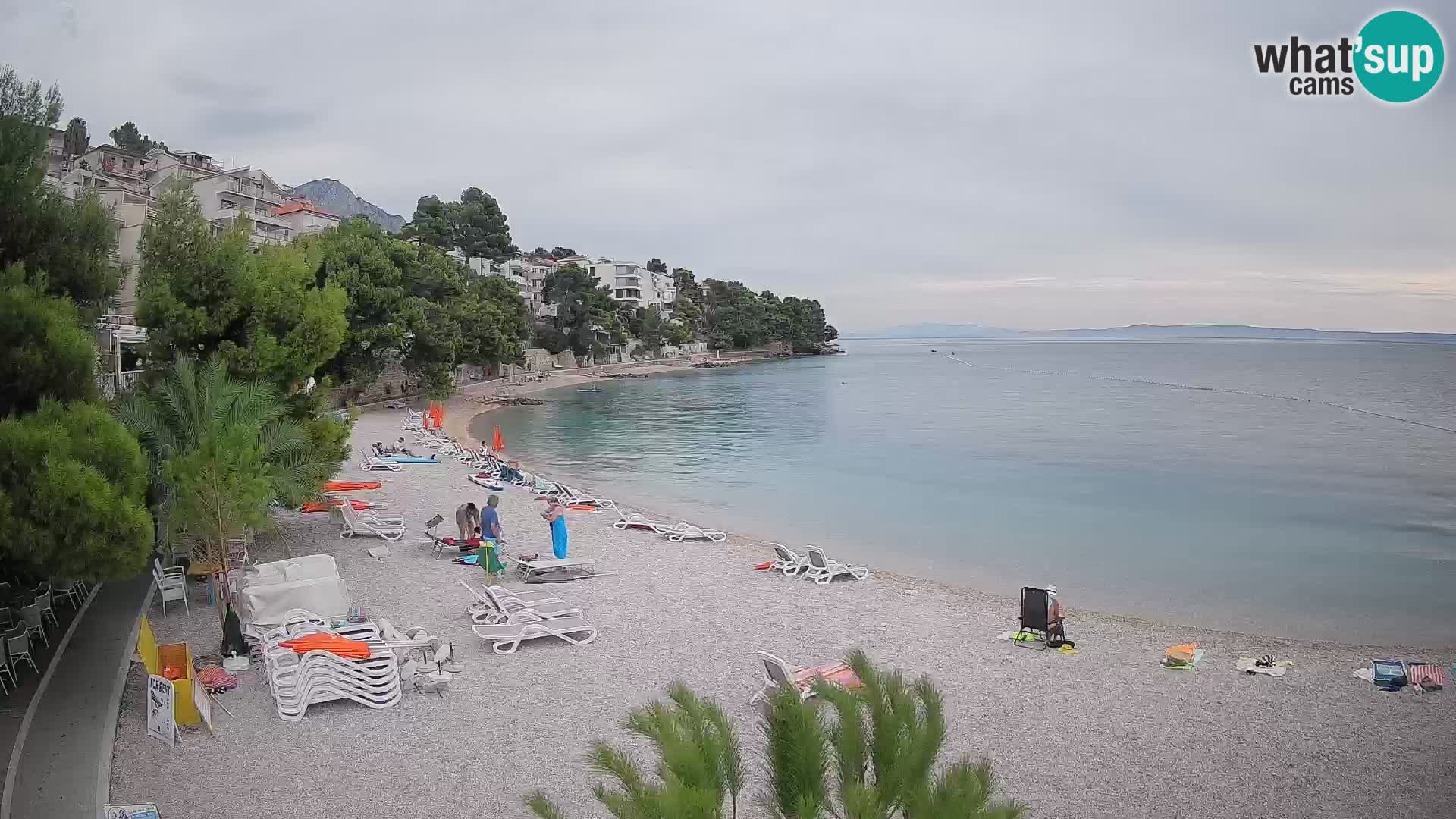 Webcam Lučica Strand Beach Brela – Liveblick von der Adriaküste