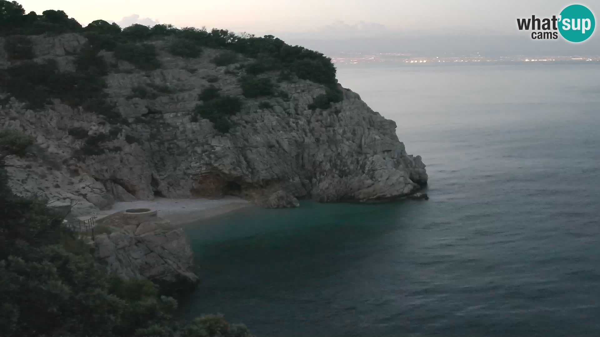 Spletna kamera Brseč plaža – Mošćenička Draga – Hrvaška