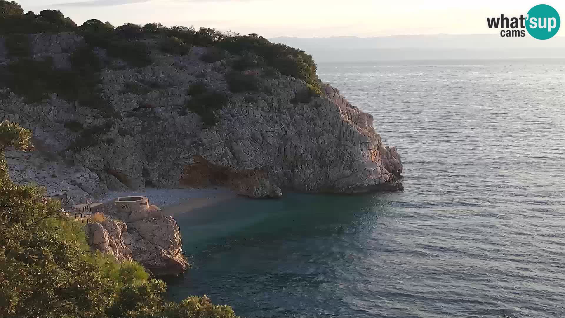 Spletna kamera Brseč plaža – Mošćenička Draga – Hrvaška