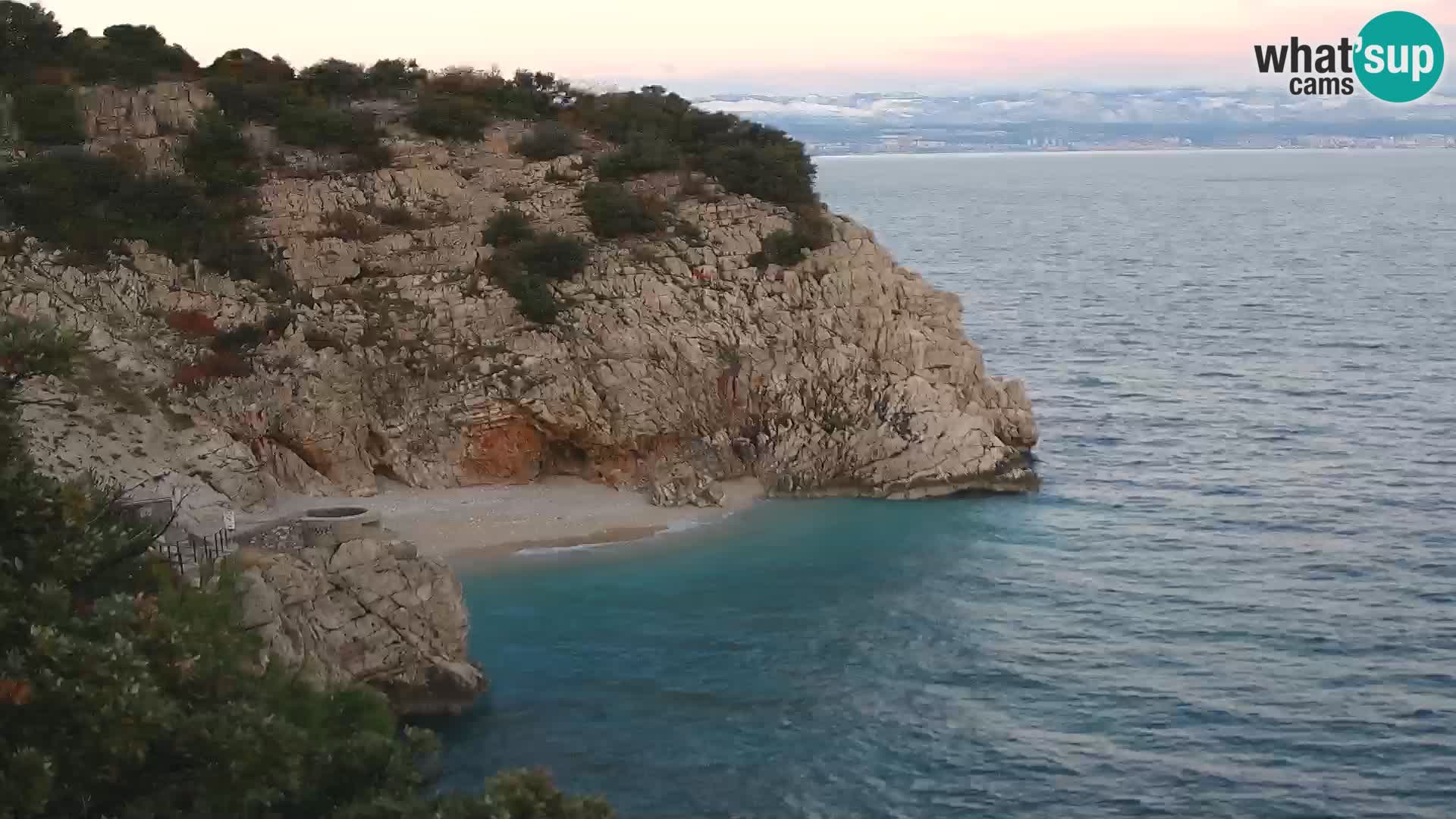 Cámara web de la playa de Brseč en Mošćenička Draga, Croacia