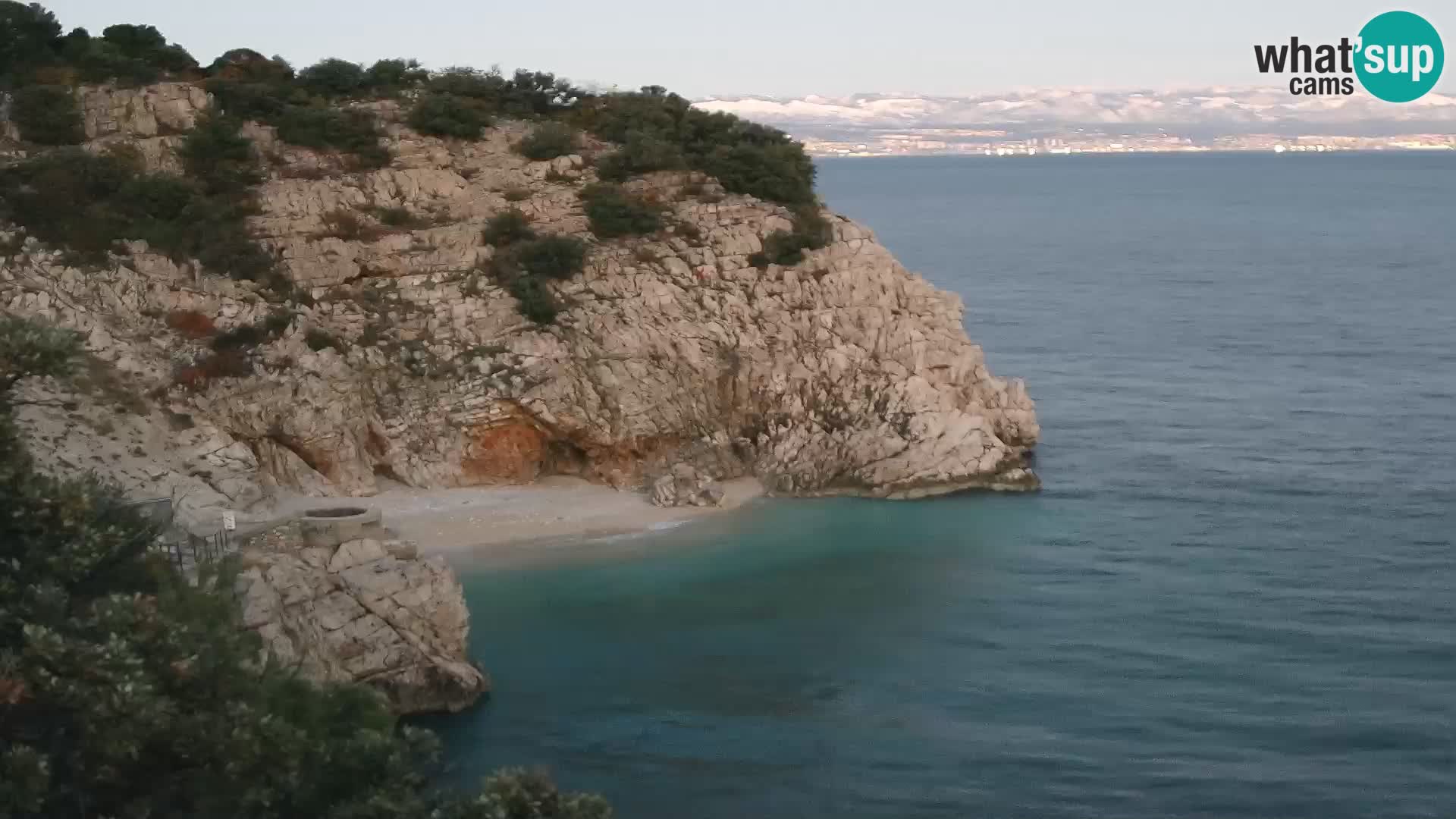 Cámara web de la playa de Brseč en Mošćenička Draga, Croacia