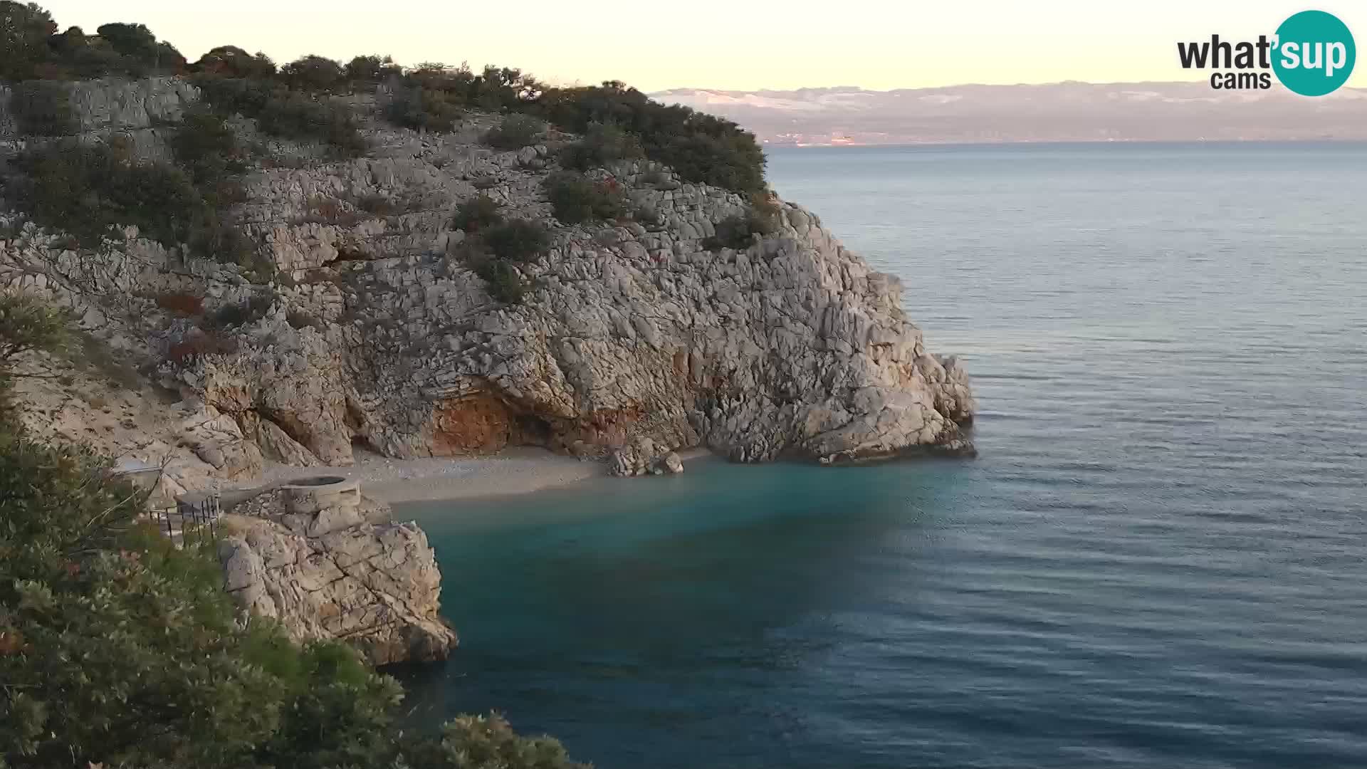 Cámara web de la playa de Brseč en Mošćenička Draga, Croacia