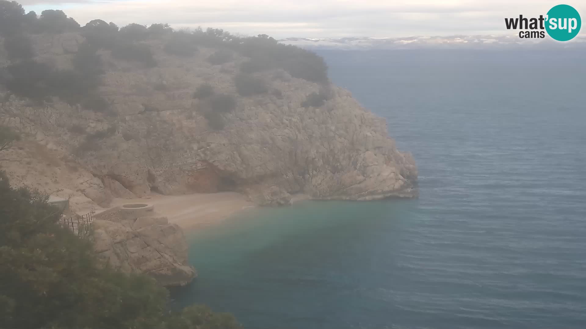 Spletna kamera Brseč plaža – Mošćenička Draga – Hrvaška