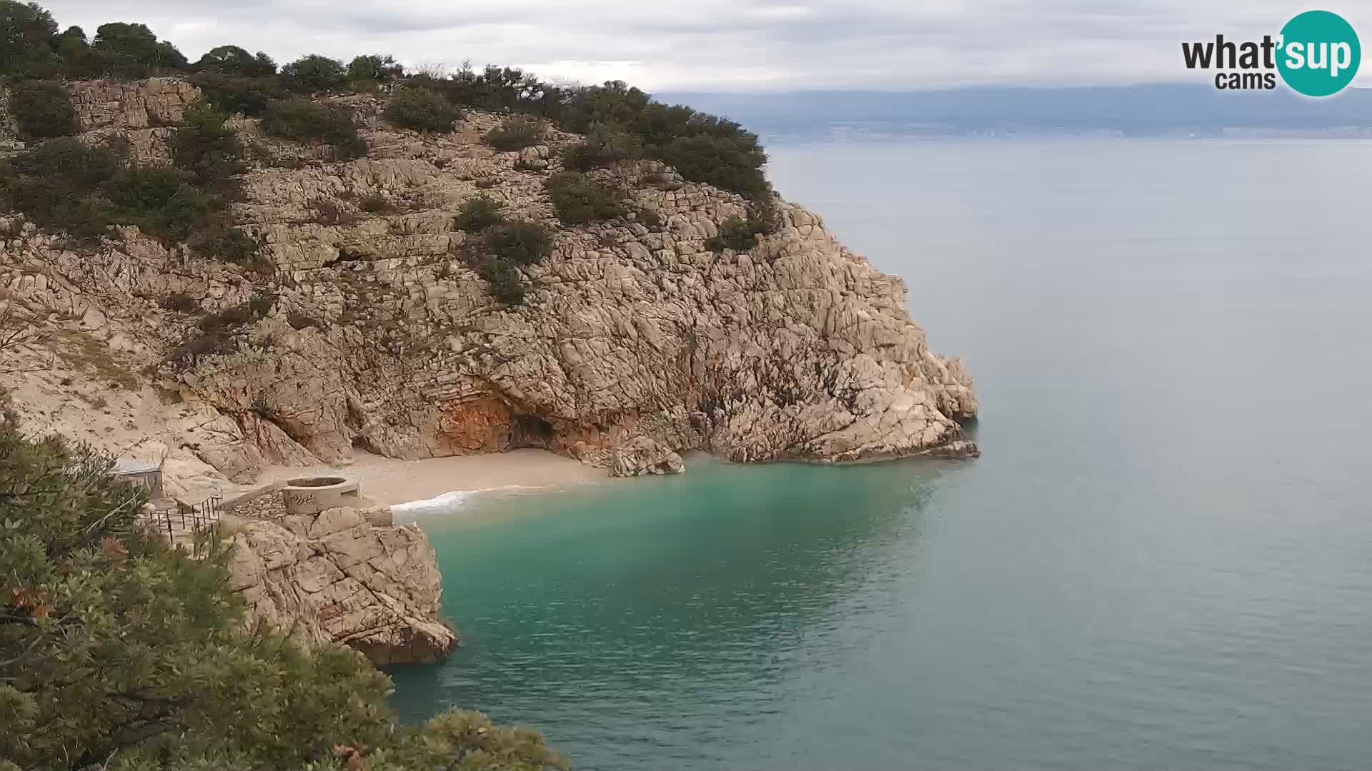 Spletna kamera Brseč plaža – Mošćenička Draga – Hrvaška