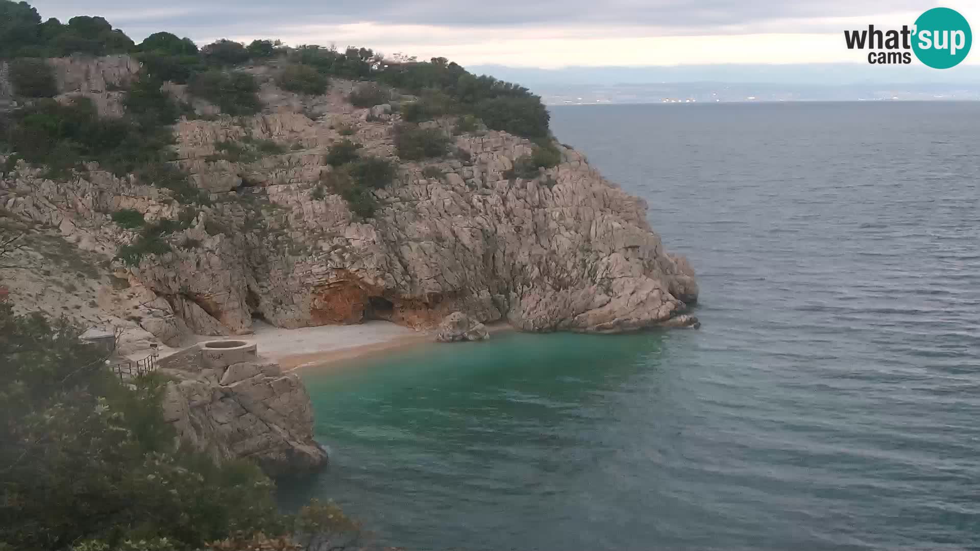 Cámara web de la playa de Brseč en Mošćenička Draga, Croacia