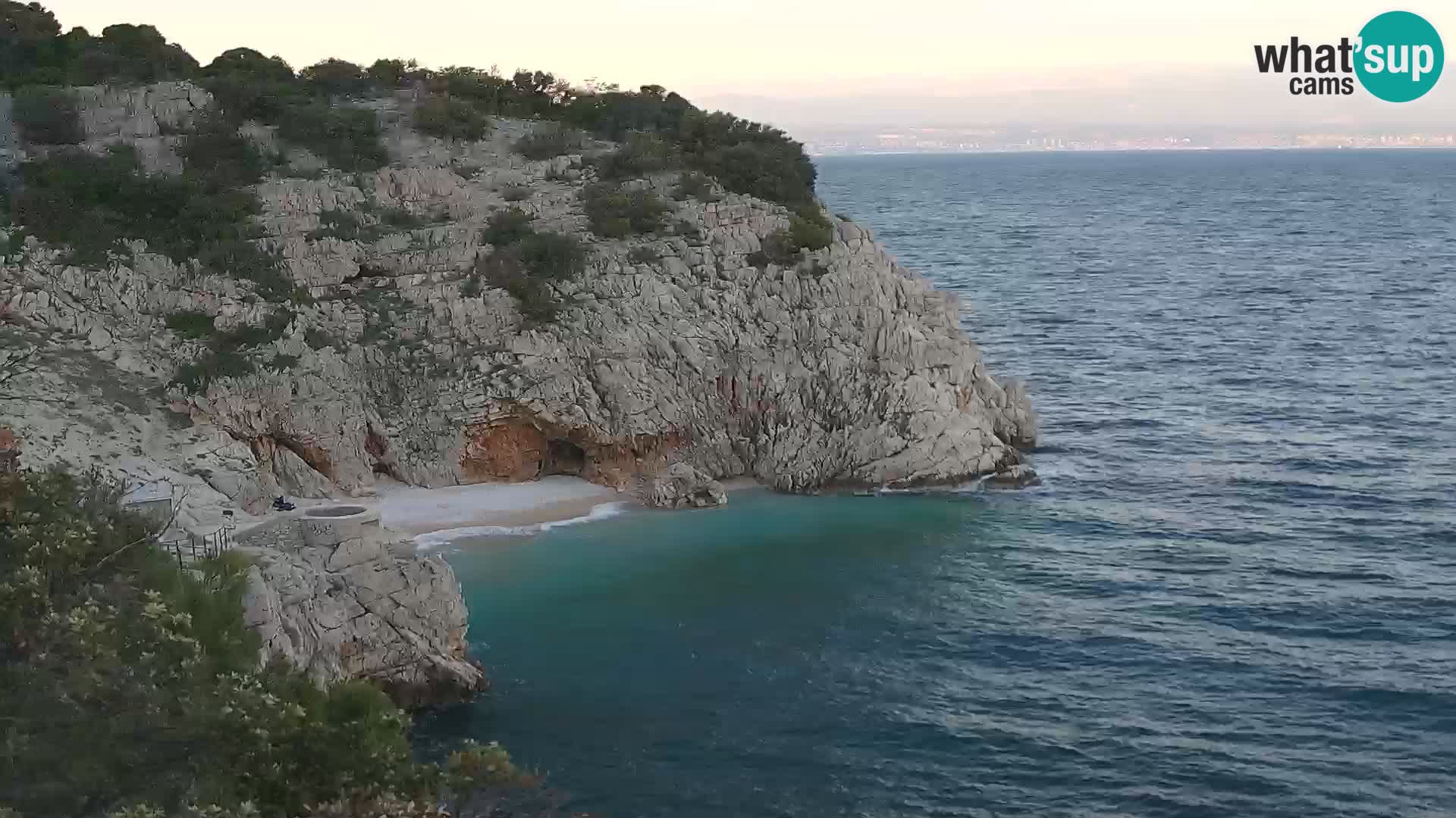 Webcam Brseč beach – Mošćenička Draga – Croatia