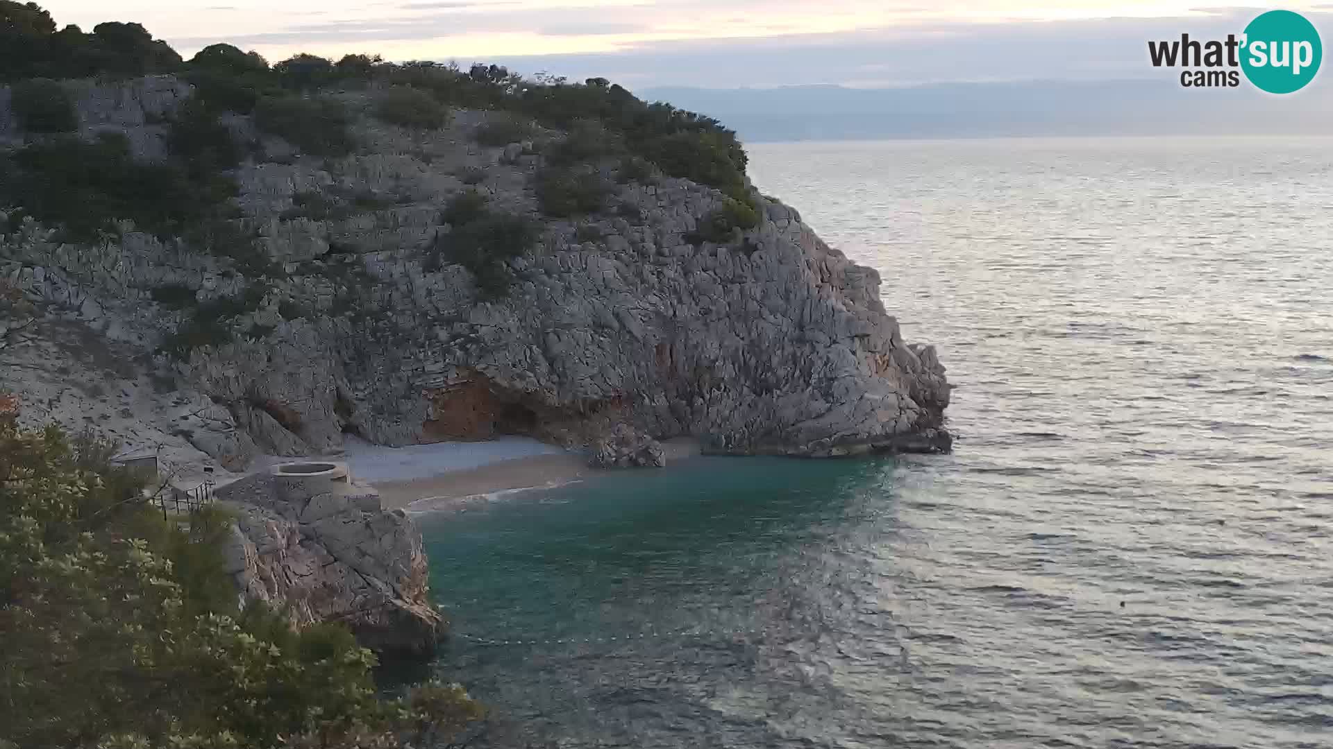 Spletna kamera Brseč plaža – Mošćenička Draga – Hrvaška