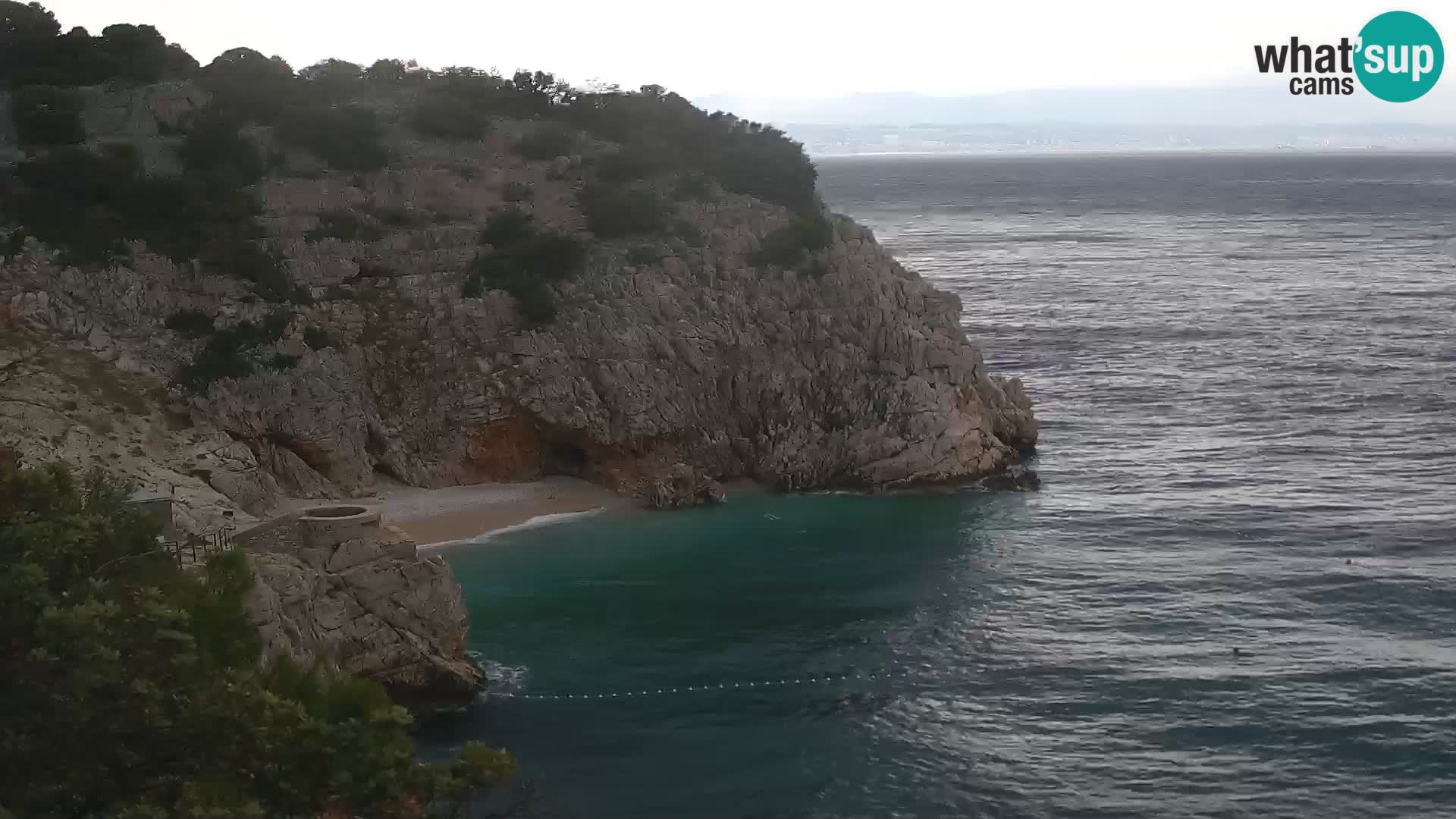 Spletna kamera Brseč plaža – Mošćenička Draga – Hrvaška