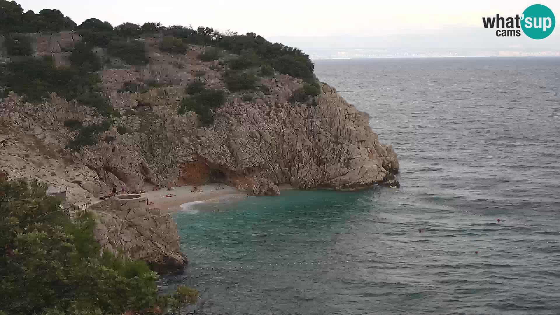 Spletna kamera Brseč plaža – Mošćenička Draga – Hrvaška