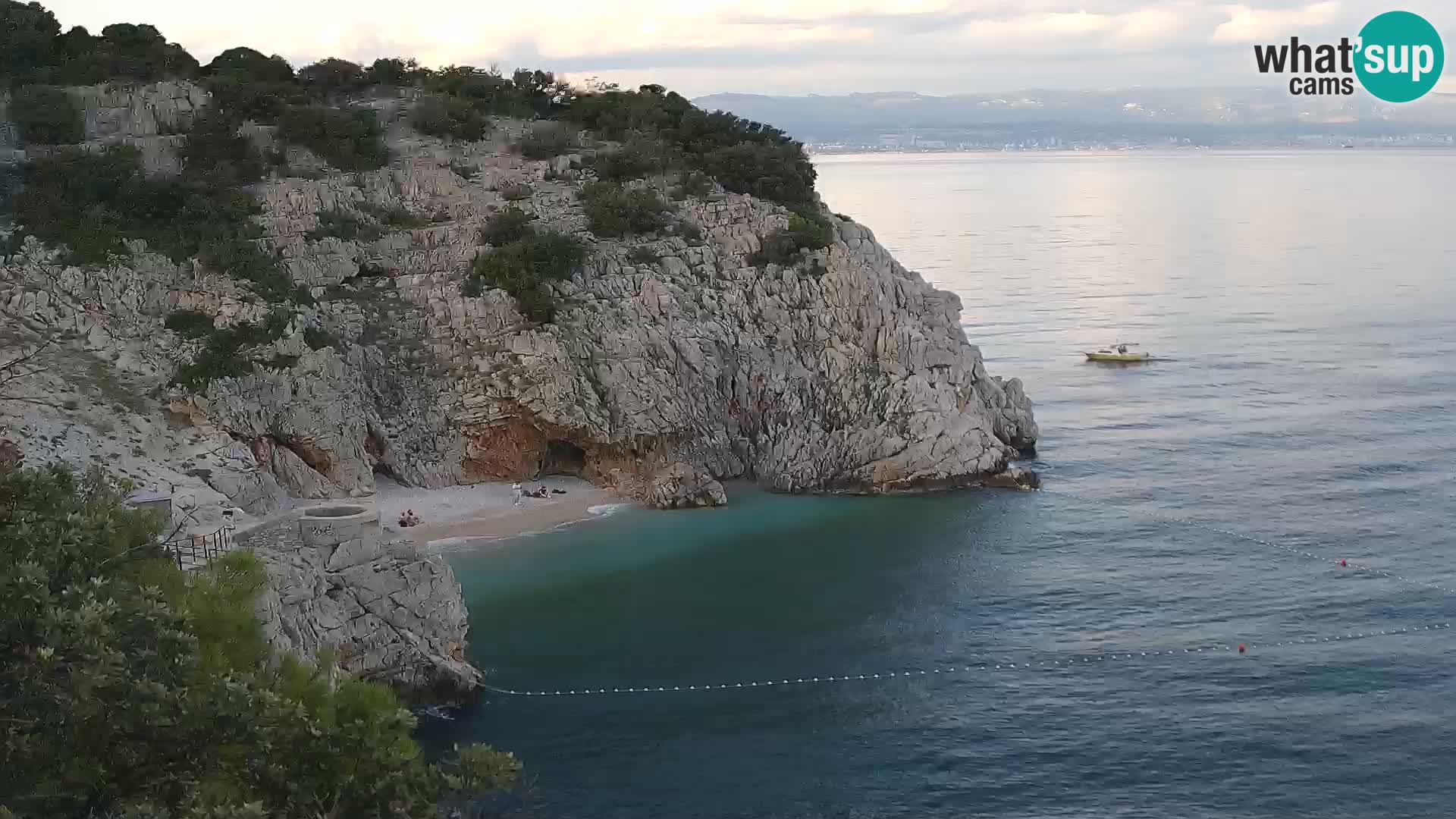 Cámara web de la playa de Brseč en Mošćenička Draga, Croacia