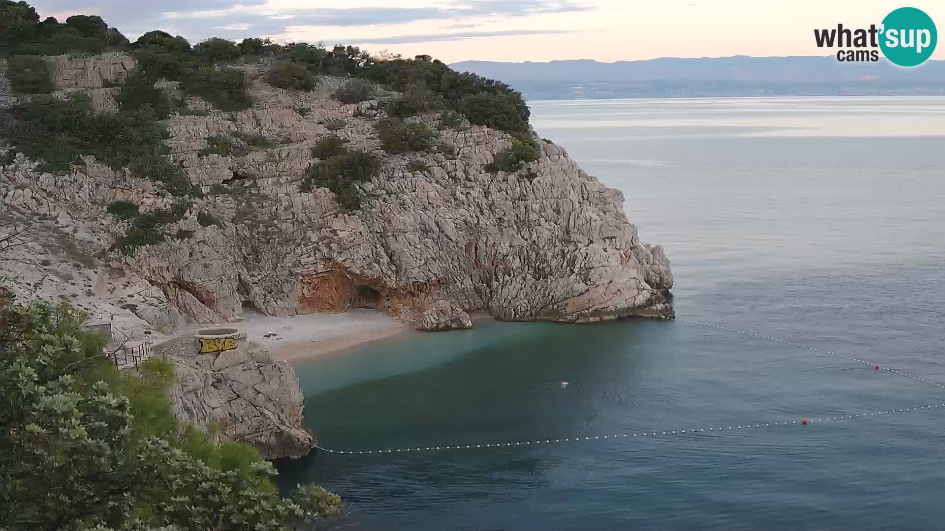 Spletna kamera Brseč plaža – Mošćenička Draga – Hrvaška