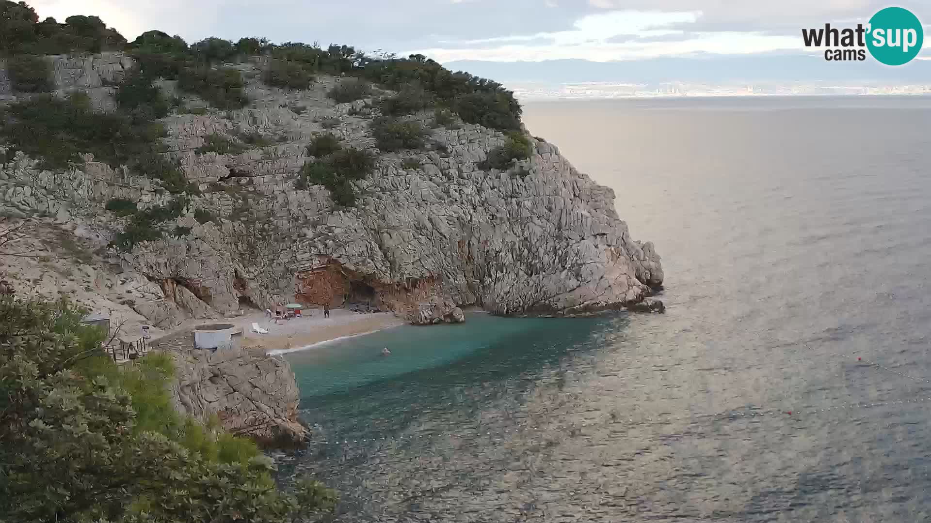 Spletna kamera Brseč plaža – Mošćenička Draga – Hrvaška