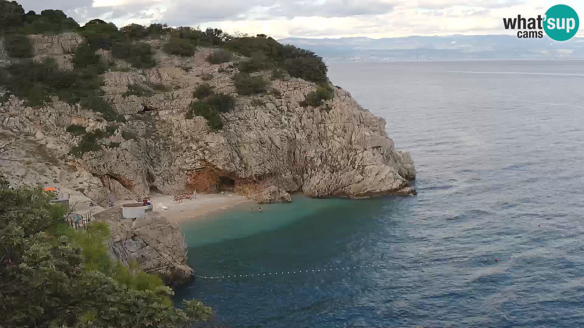Spletna kamera Brseč plaža – Mošćenička Draga – Hrvaška