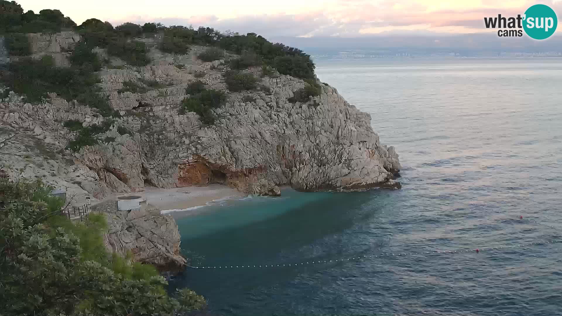 Spletna kamera Brseč plaža – Mošćenička Draga – Hrvaška