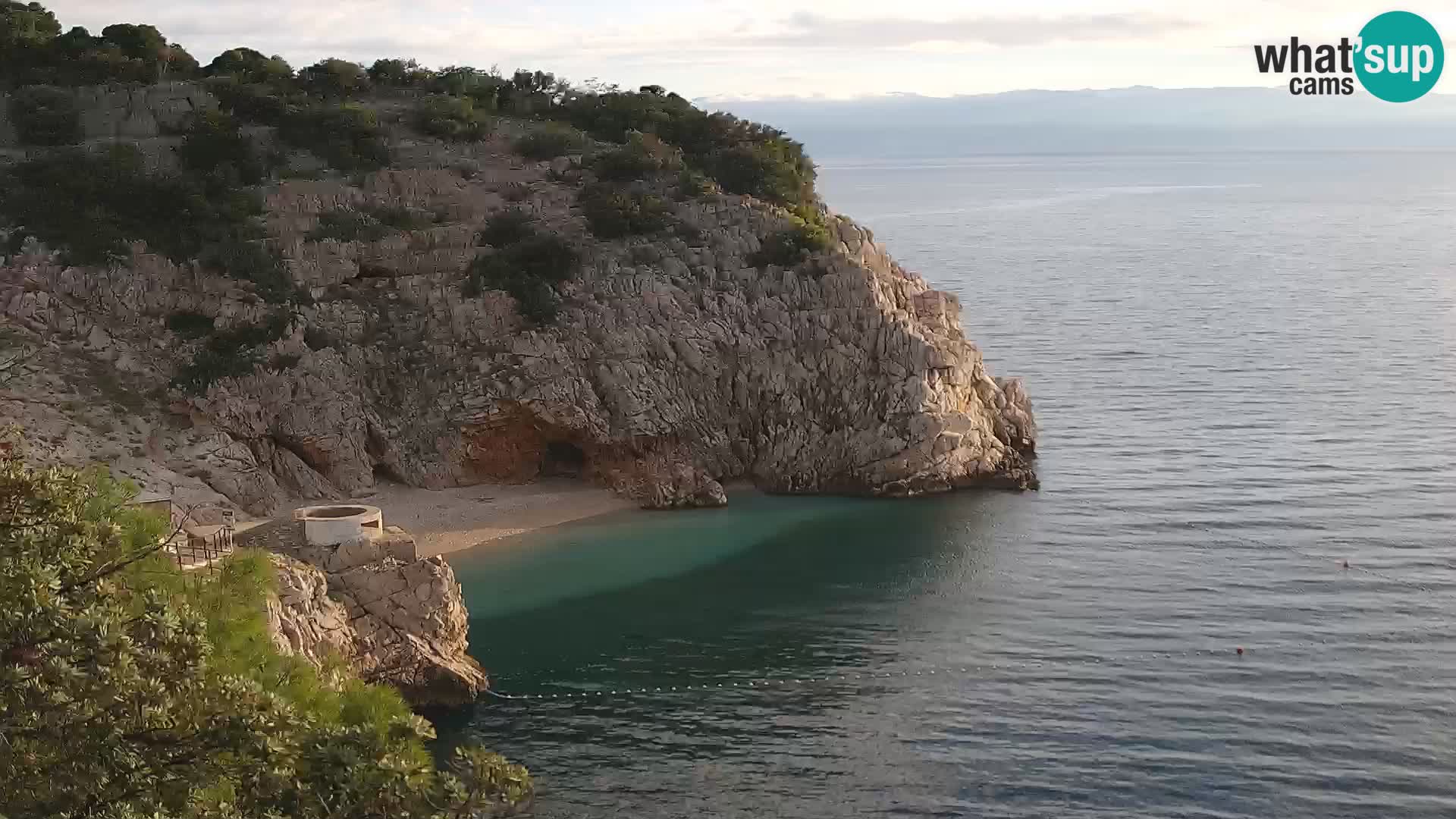 Spletna kamera Brseč plaža – Mošćenička Draga – Hrvaška