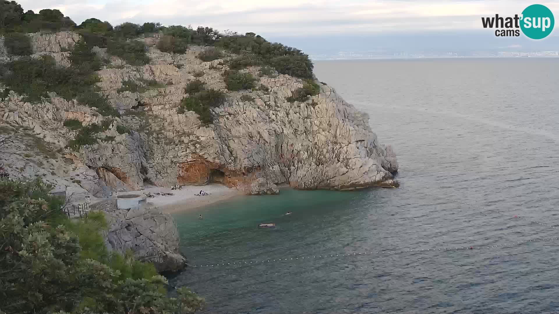 Cámara web de la playa de Brseč en Mošćenička Draga, Croacia