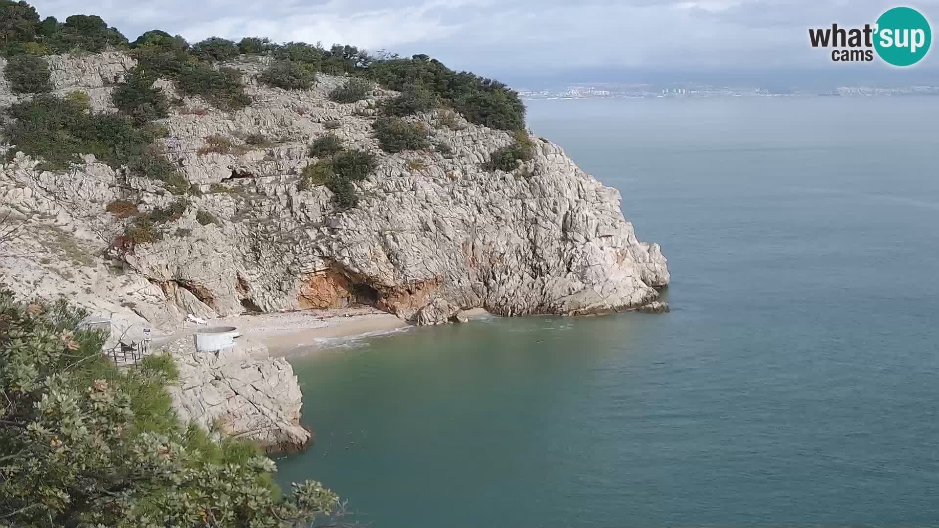 Cámara web de la playa de Brseč en Mošćenička Draga, Croacia