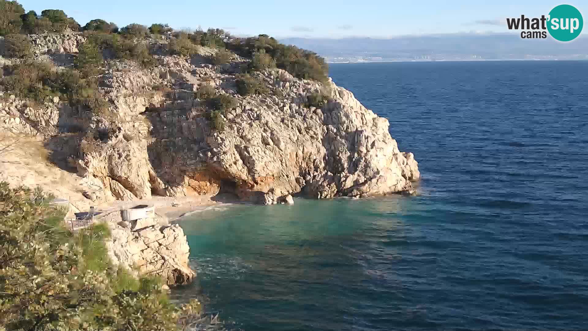 Spletna kamera Brseč plaža – Mošćenička Draga – Hrvaška