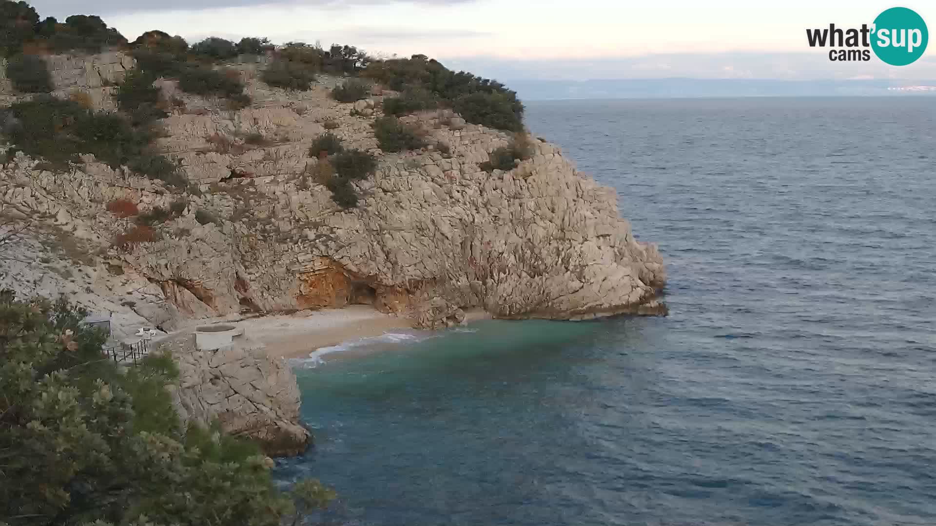 Spletna kamera Brseč plaža – Mošćenička Draga – Hrvaška