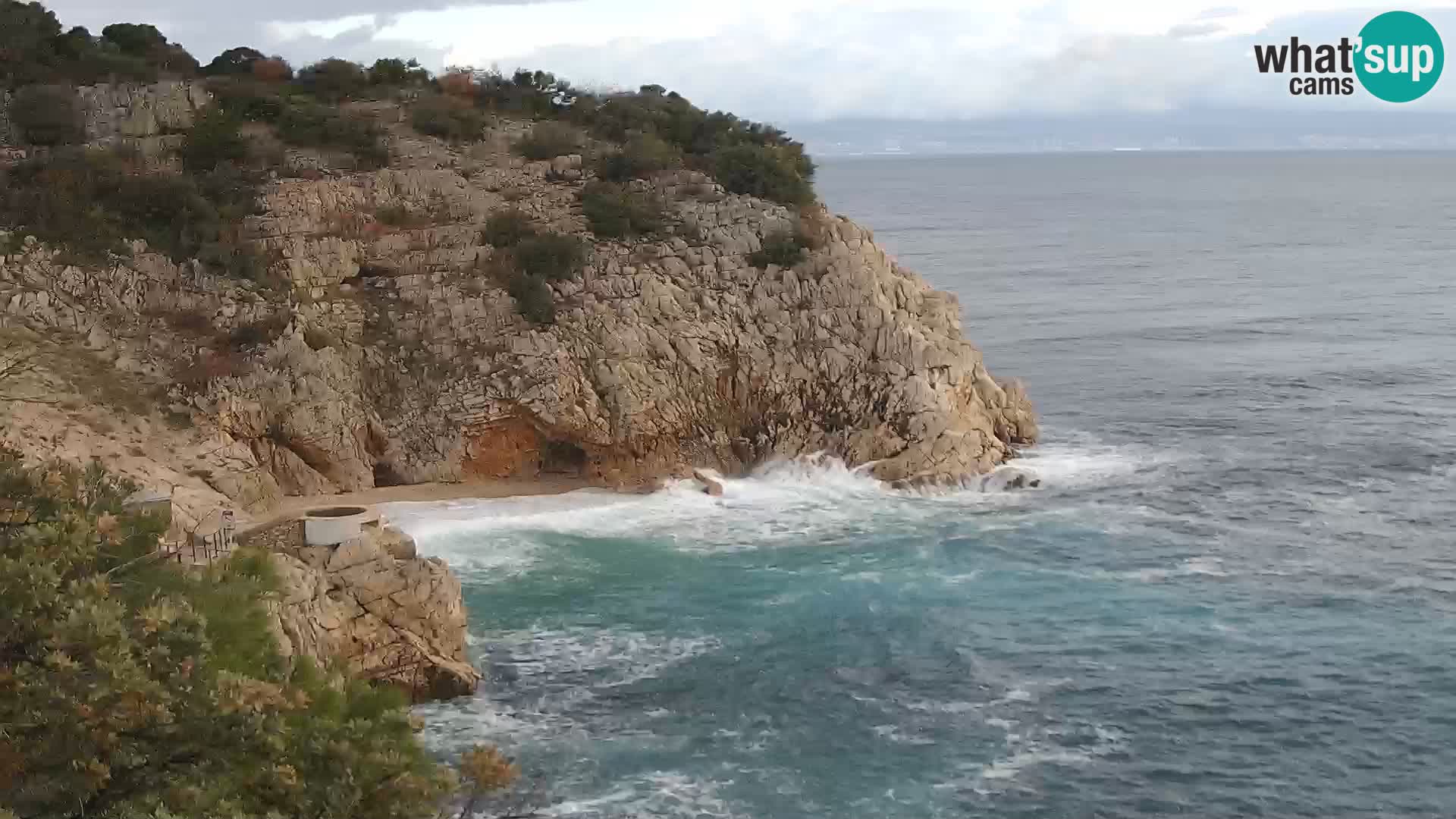 Cámara web de la playa de Brseč en Mošćenička Draga, Croacia