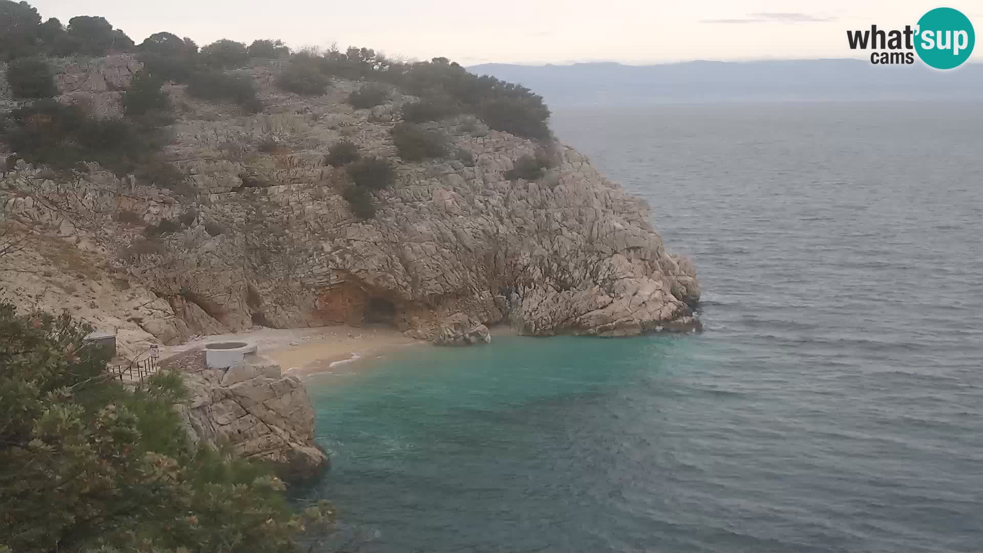 Spletna kamera Brseč plaža – Mošćenička Draga – Hrvaška