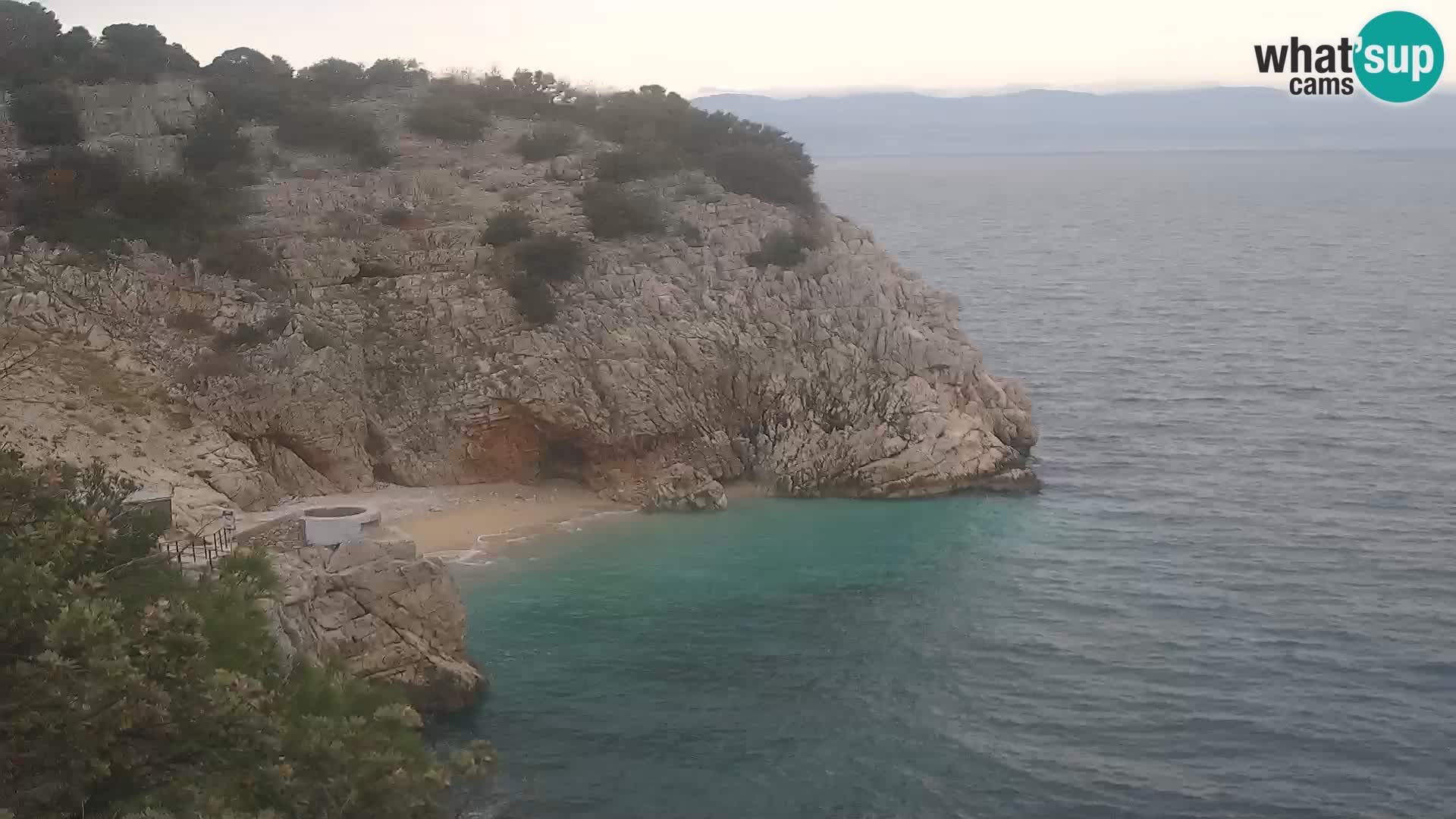 Spletna kamera Brseč plaža – Mošćenička Draga – Hrvaška