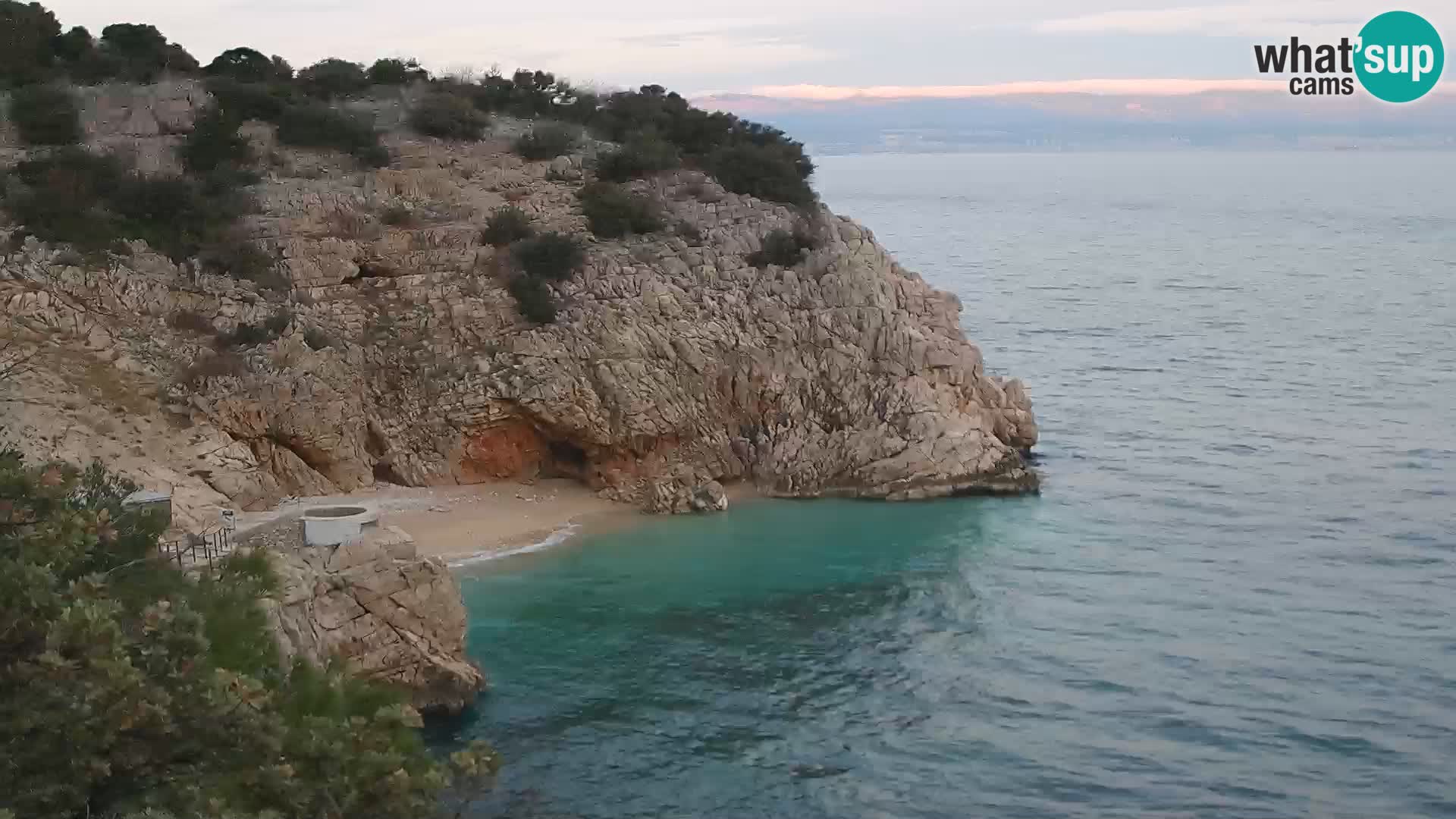 Cámara web de la playa de Brseč en Mošćenička Draga, Croacia