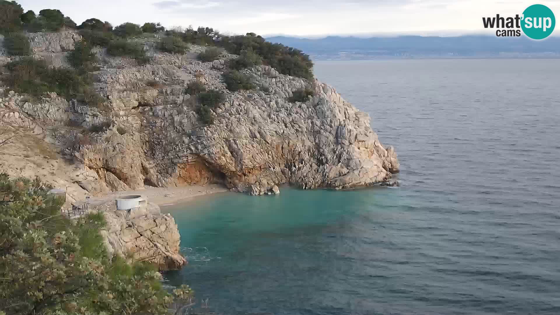 Spletna kamera Brseč plaža – Mošćenička Draga – Hrvaška