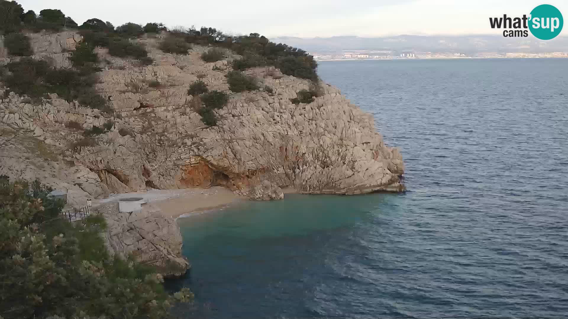 Cámara web de la playa de Brseč en Mošćenička Draga, Croacia
