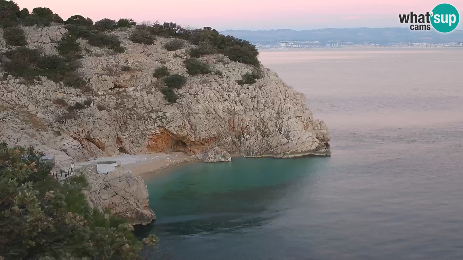 Webcam Brseč beach – Mošćenička Draga – Croatia