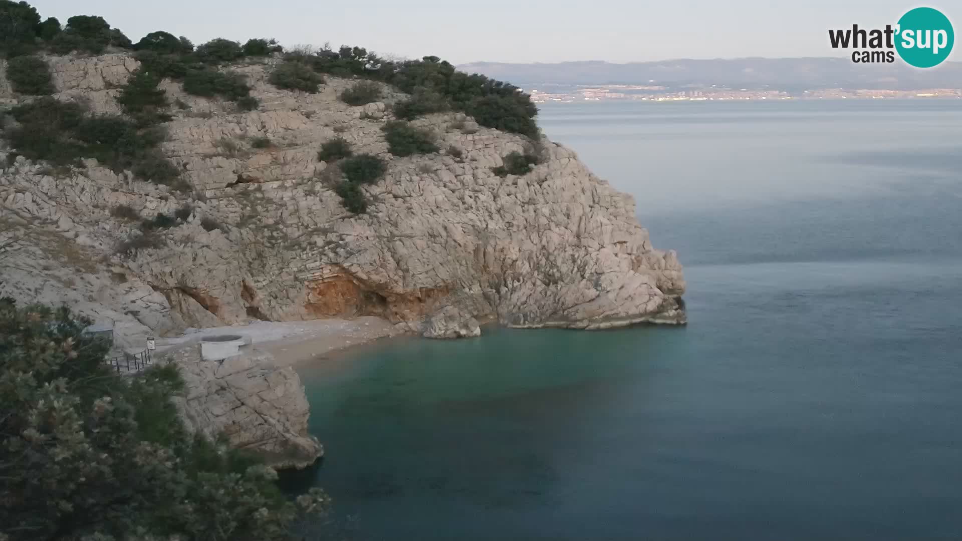 Cámara web de la playa de Brseč en Mošćenička Draga, Croacia
