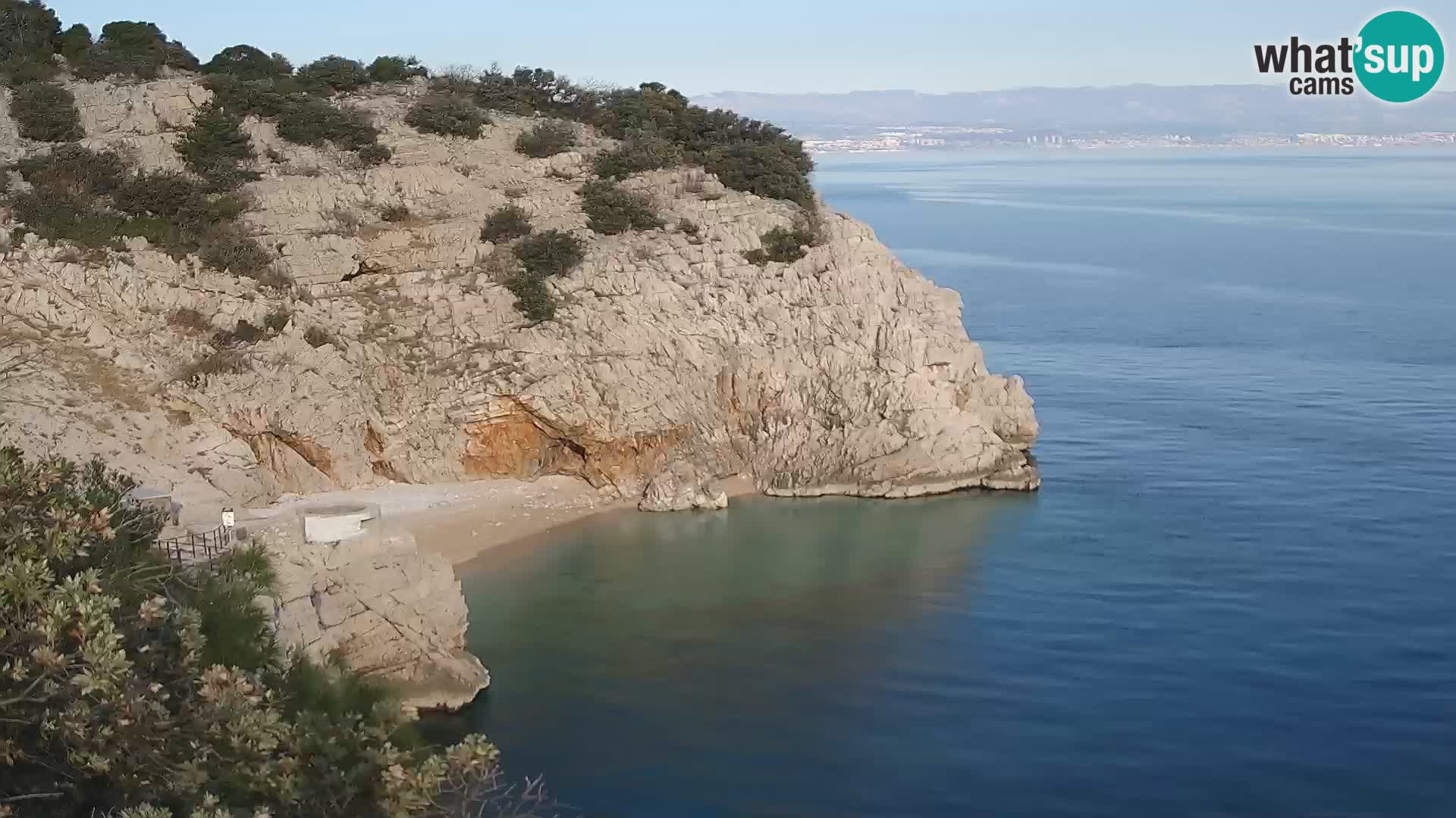 Spletna kamera Brseč plaža – Mošćenička Draga – Hrvaška