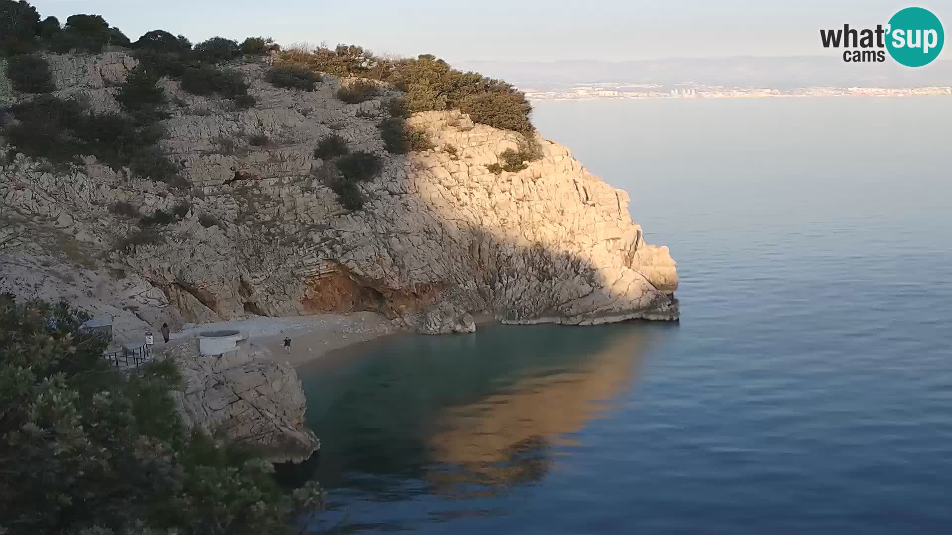 Spletna kamera Brseč plaža – Mošćenička Draga – Hrvaška