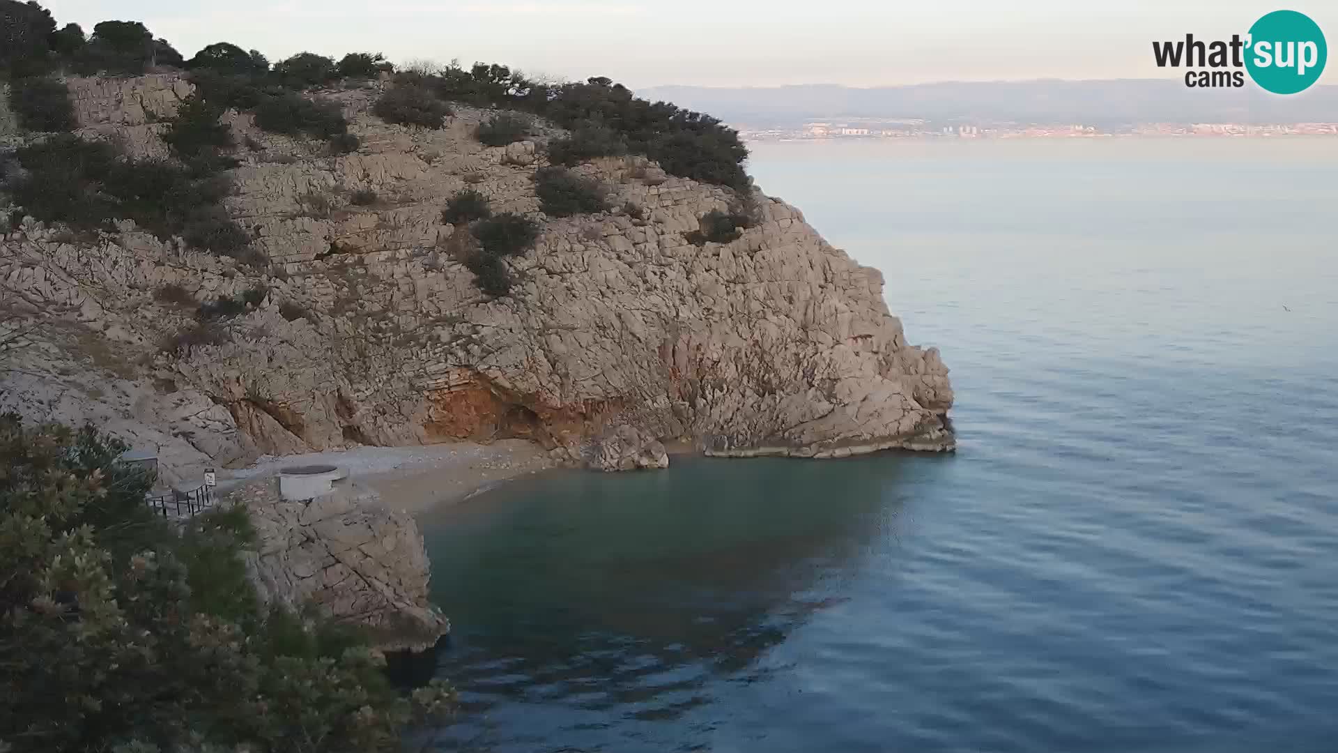 Webcam Brseč beach – Mošćenička Draga – Croatia
