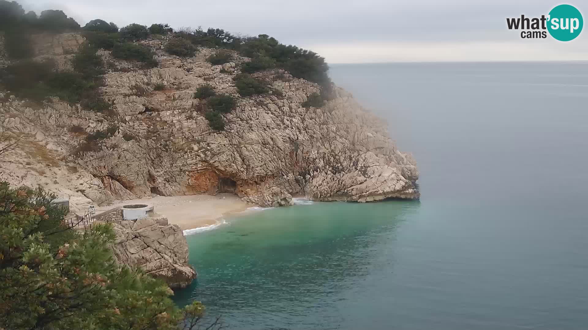Cámara web de la playa de Brseč en Mošćenička Draga, Croacia