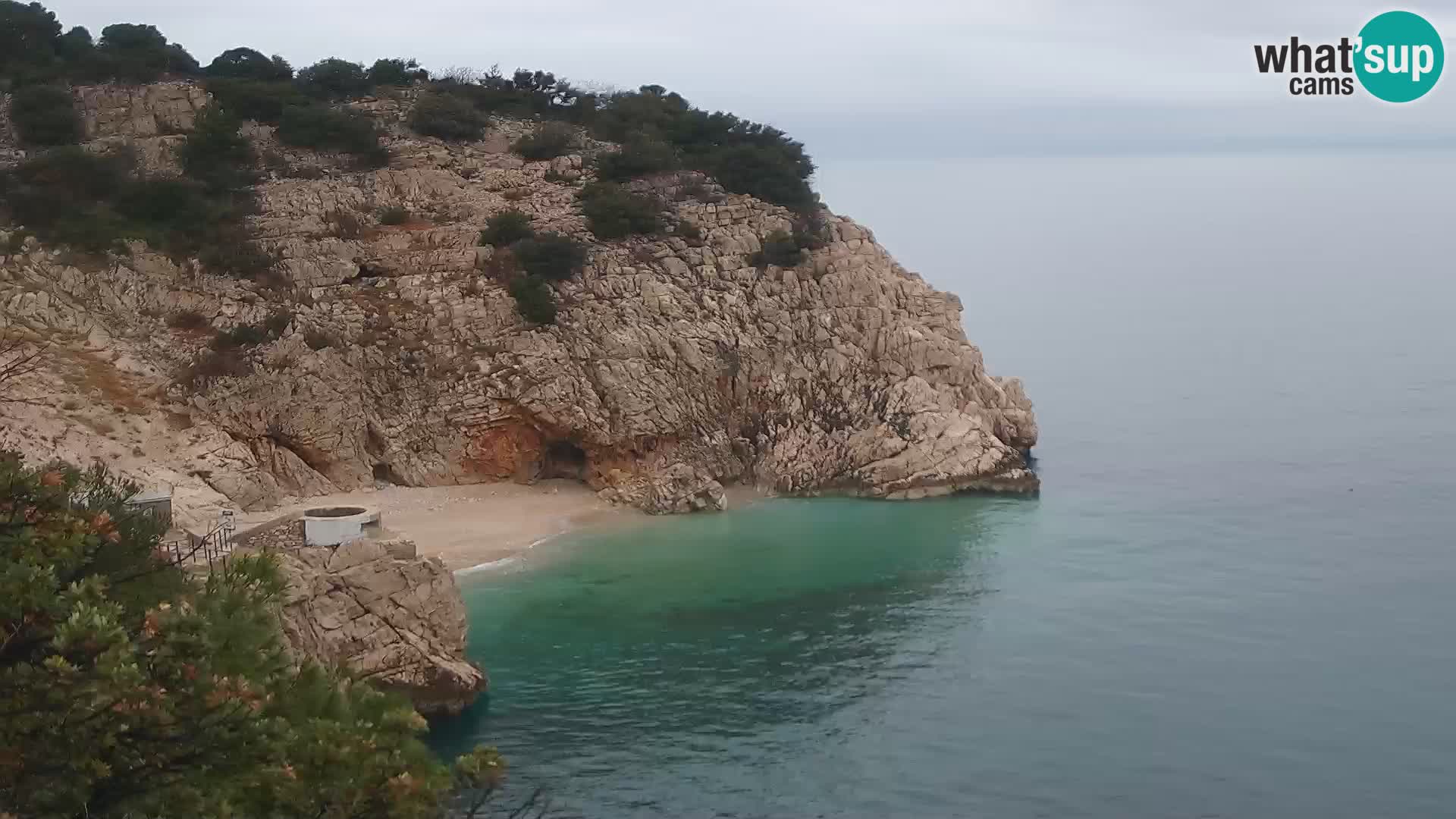 Spletna kamera Brseč plaža – Mošćenička Draga – Hrvaška