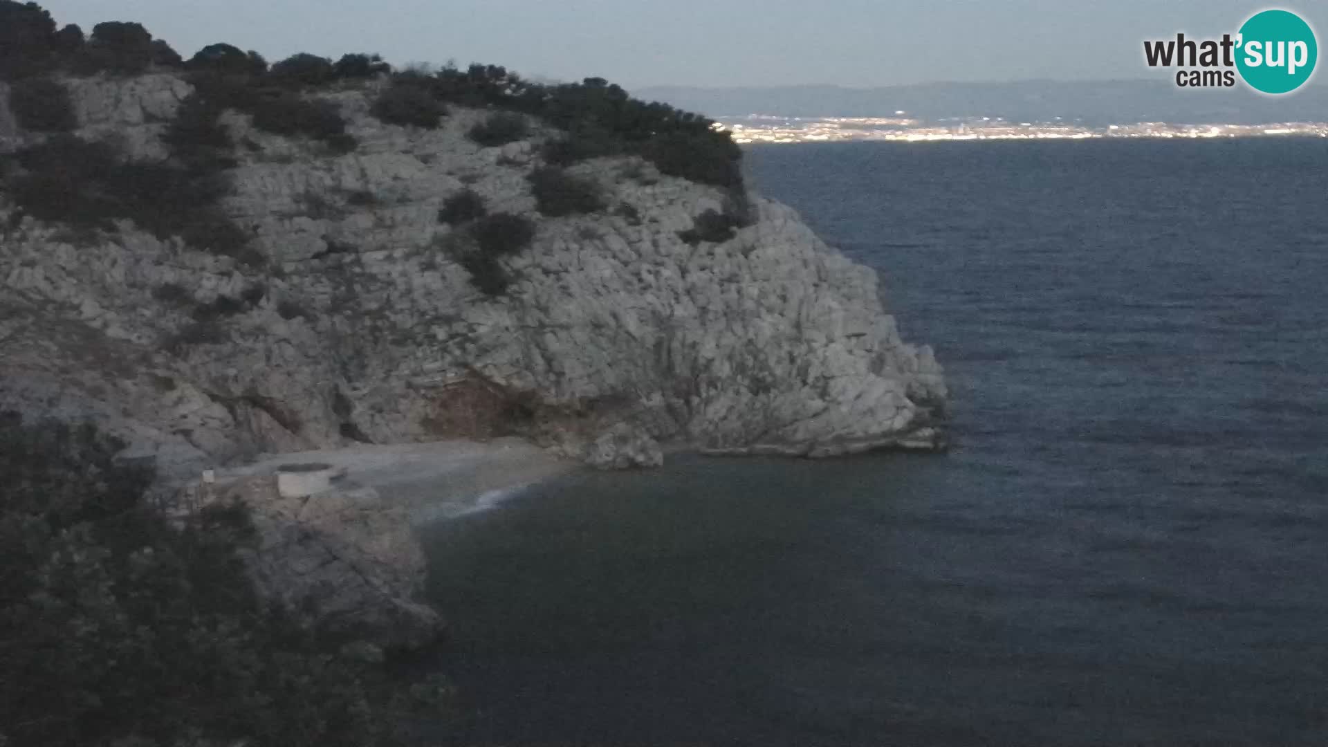 Spletna kamera Brseč plaža – Mošćenička Draga – Hrvaška