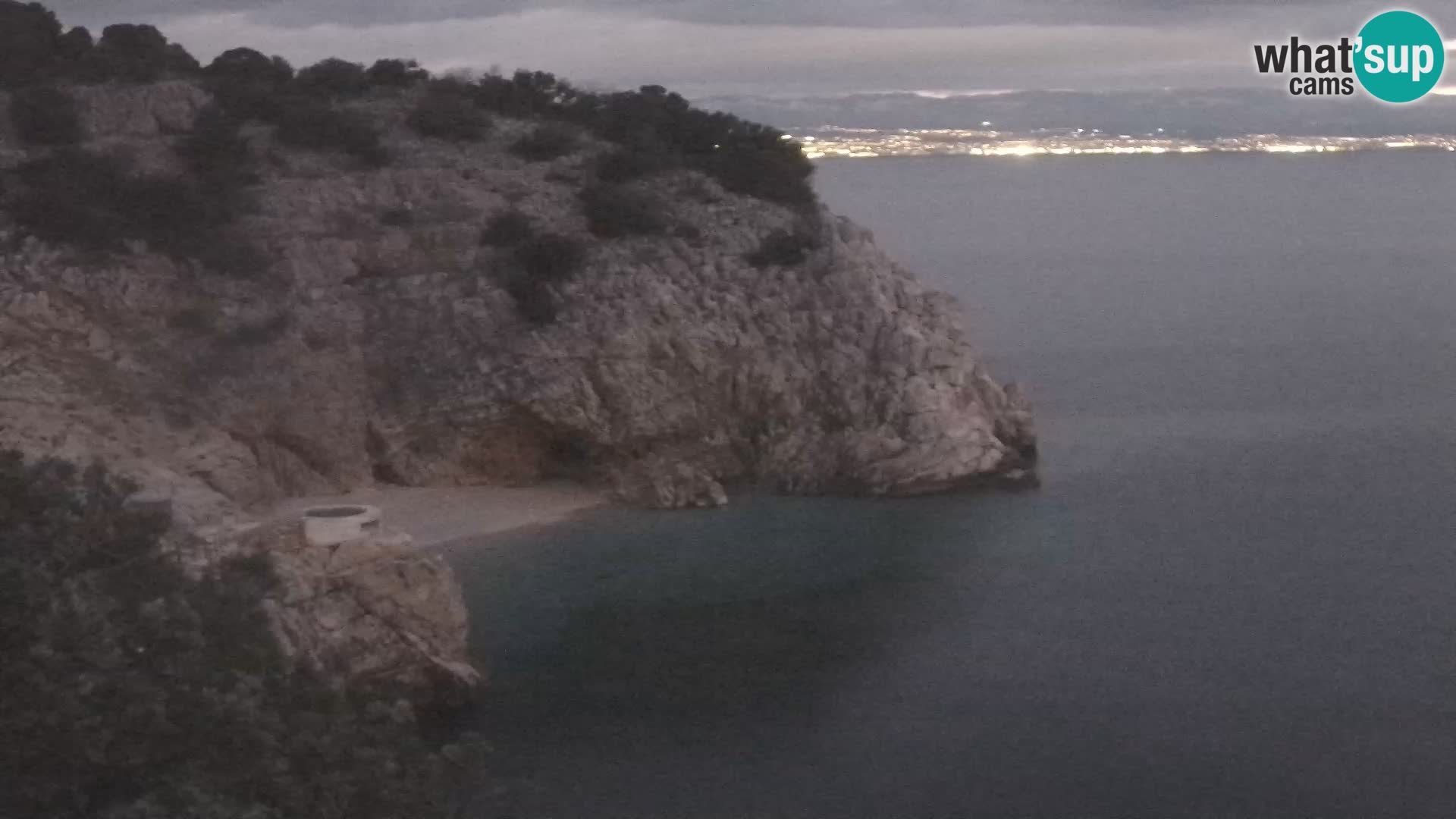 Spletna kamera Brseč plaža – Mošćenička Draga – Hrvaška