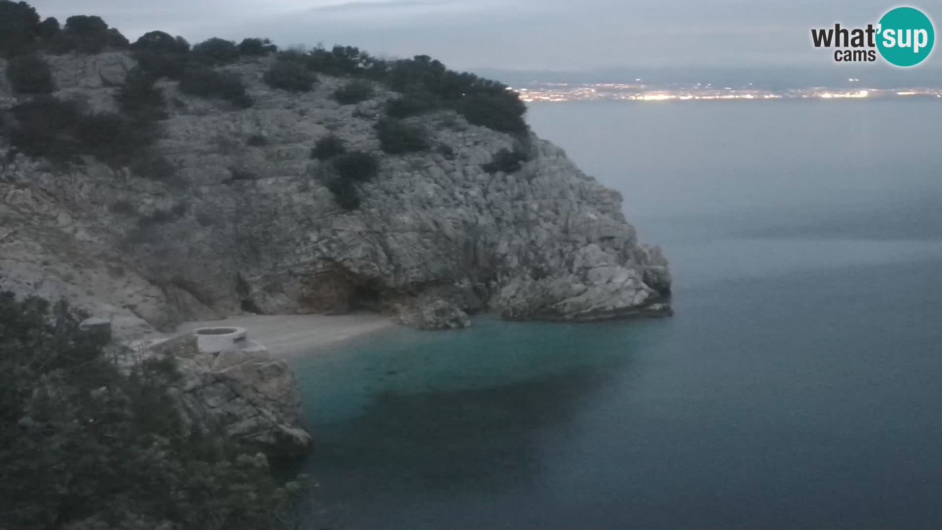 Spletna kamera Brseč plaža – Mošćenička Draga – Hrvaška